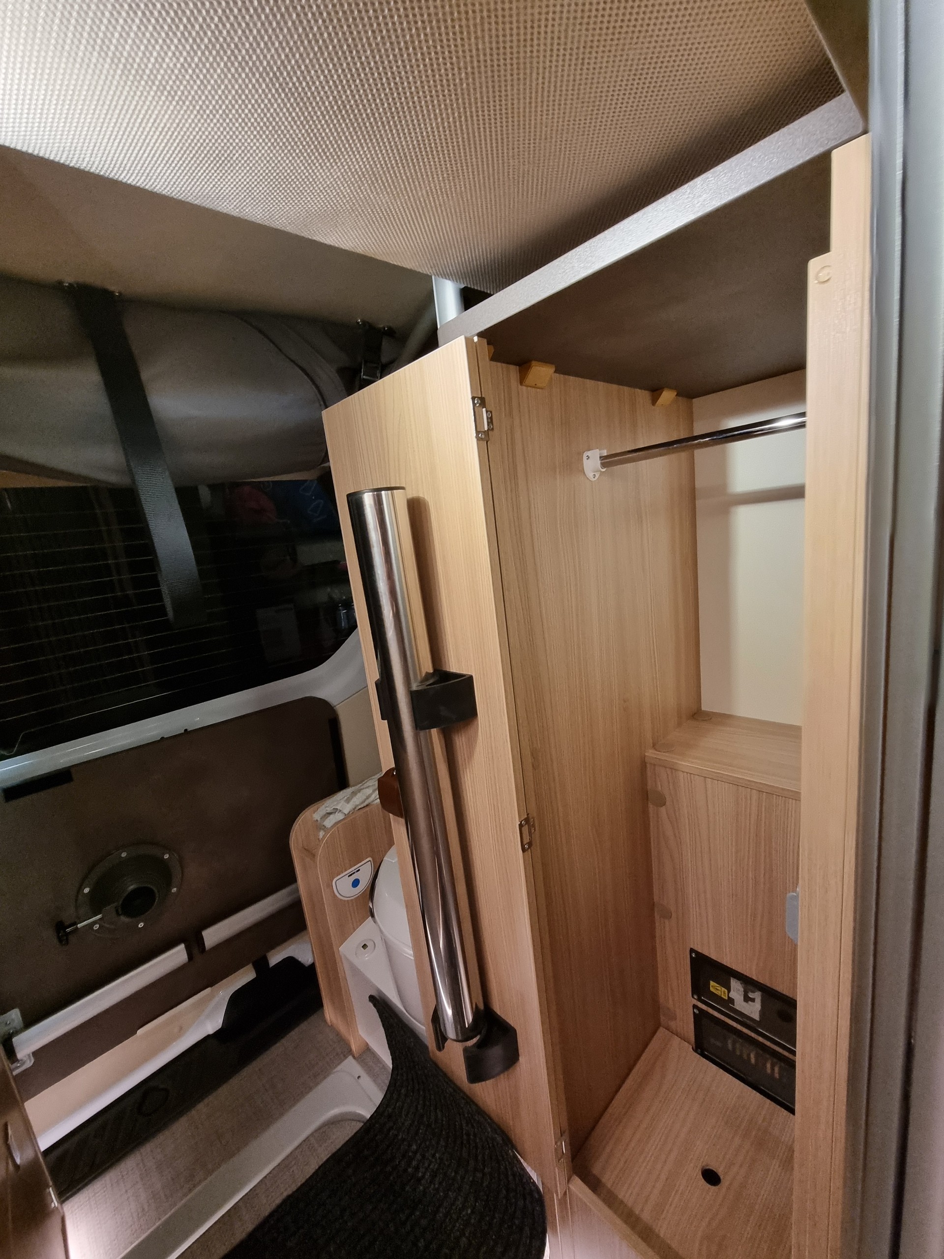 FORD TRANSIT CUSTOM-image-3