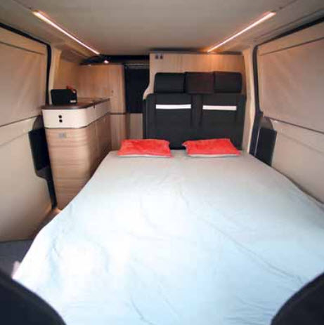 FORD TRANSIT CUSTOM-image-2