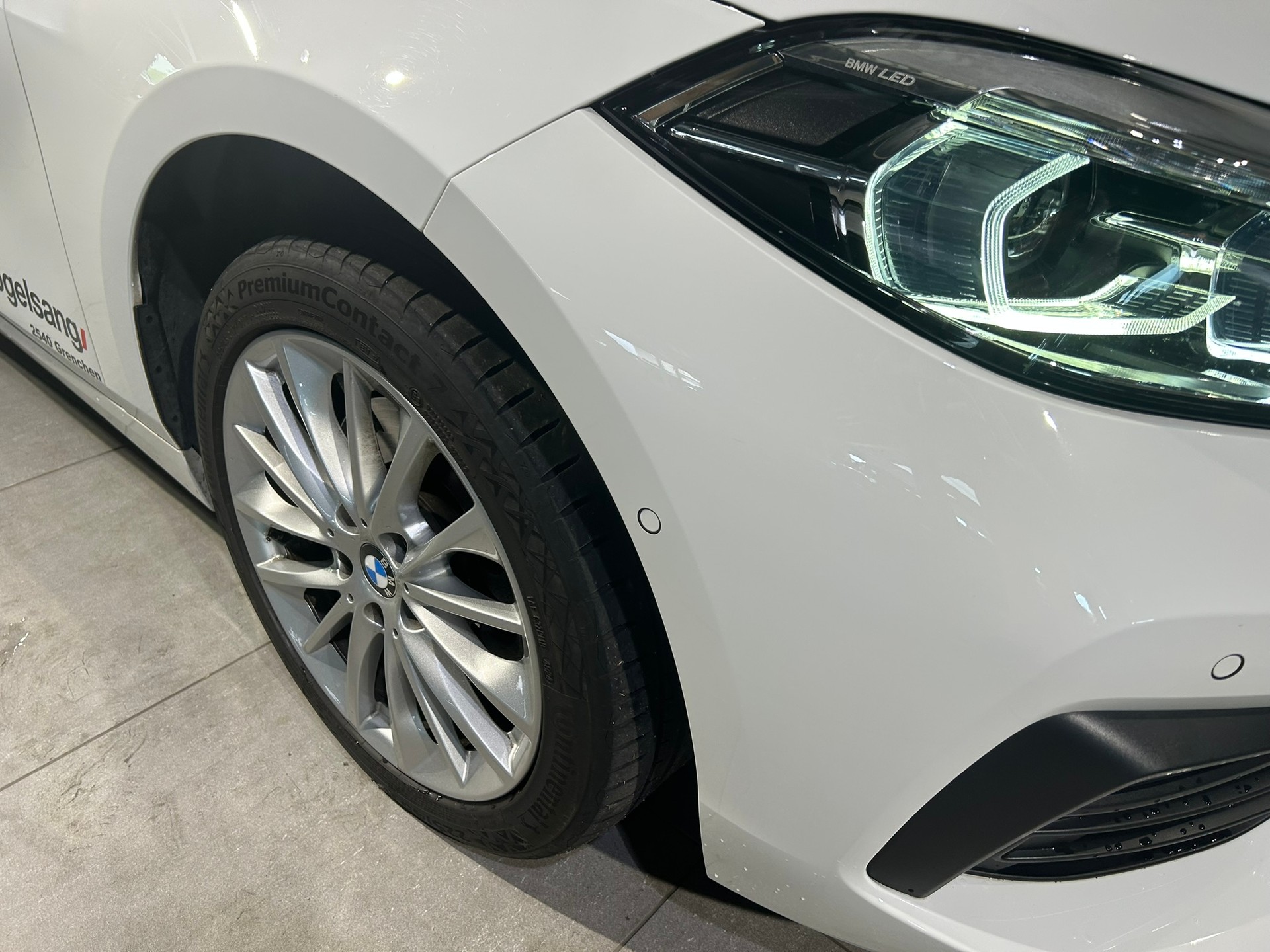 BMW 118i Essential Edition Steptronic-image-20