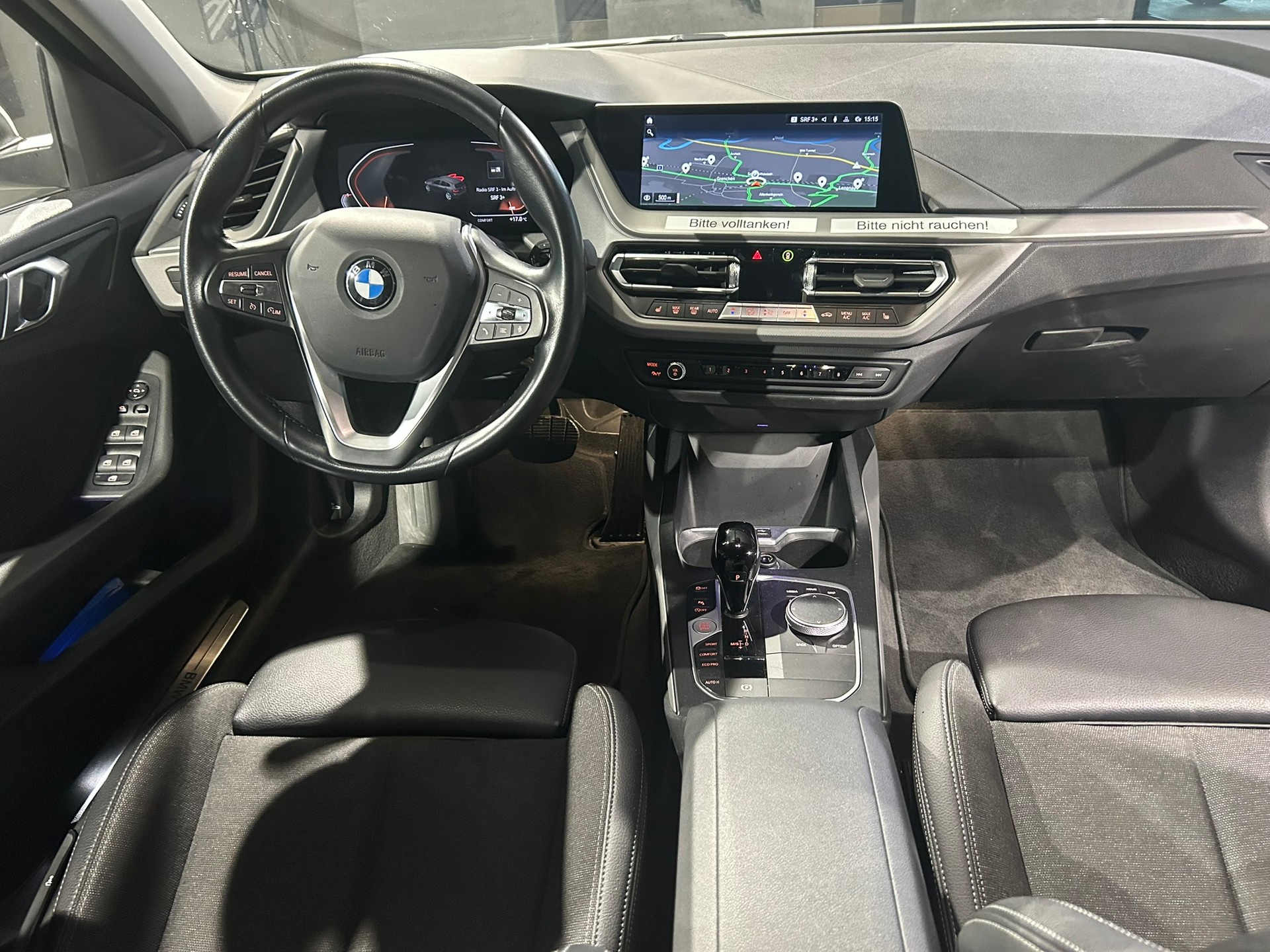 BMW 118i Essential Edition Steptronic-image-25