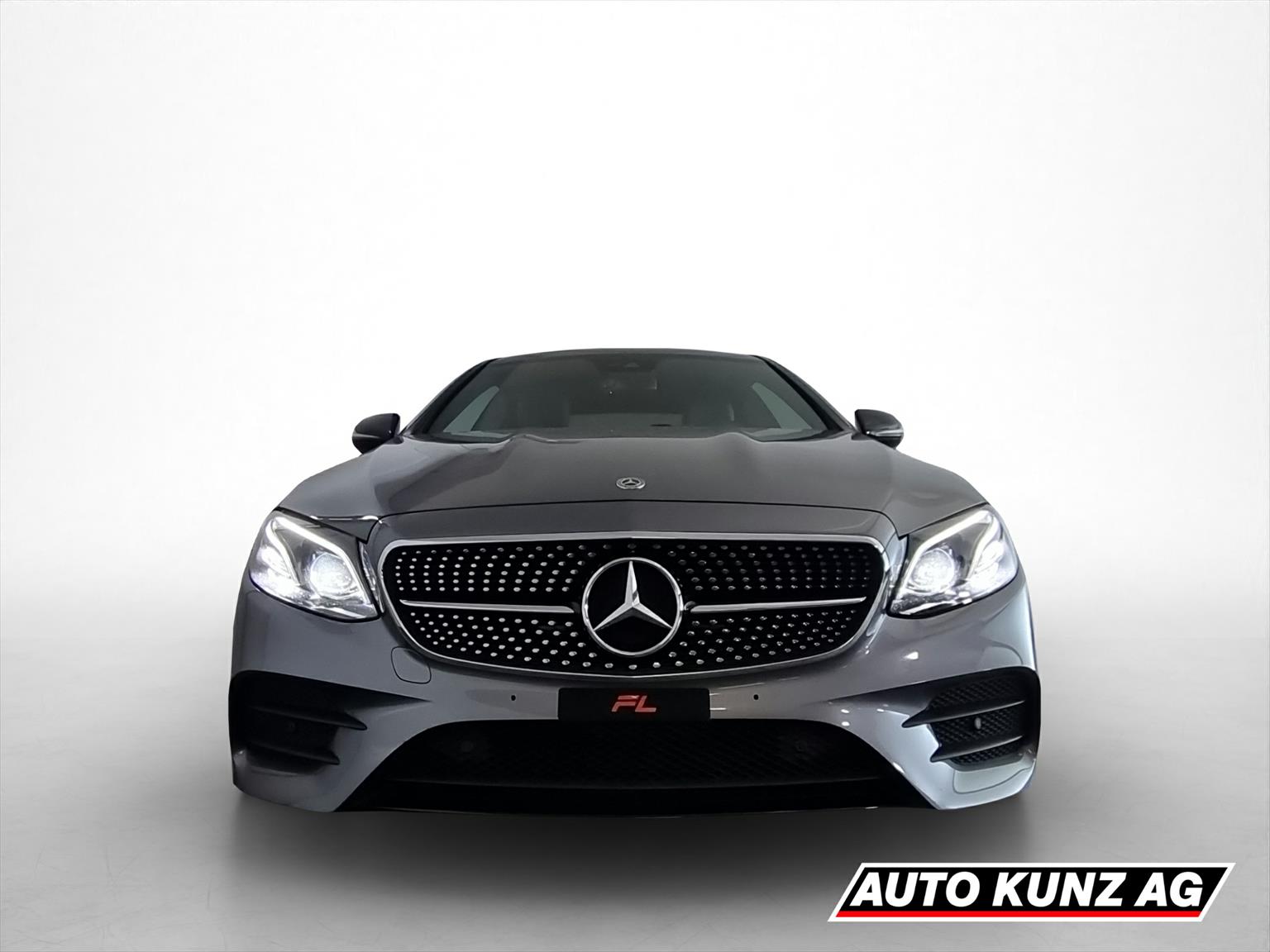 MERCEDES-BENZ E 200 AMG Line Coupé-showroom-element-1