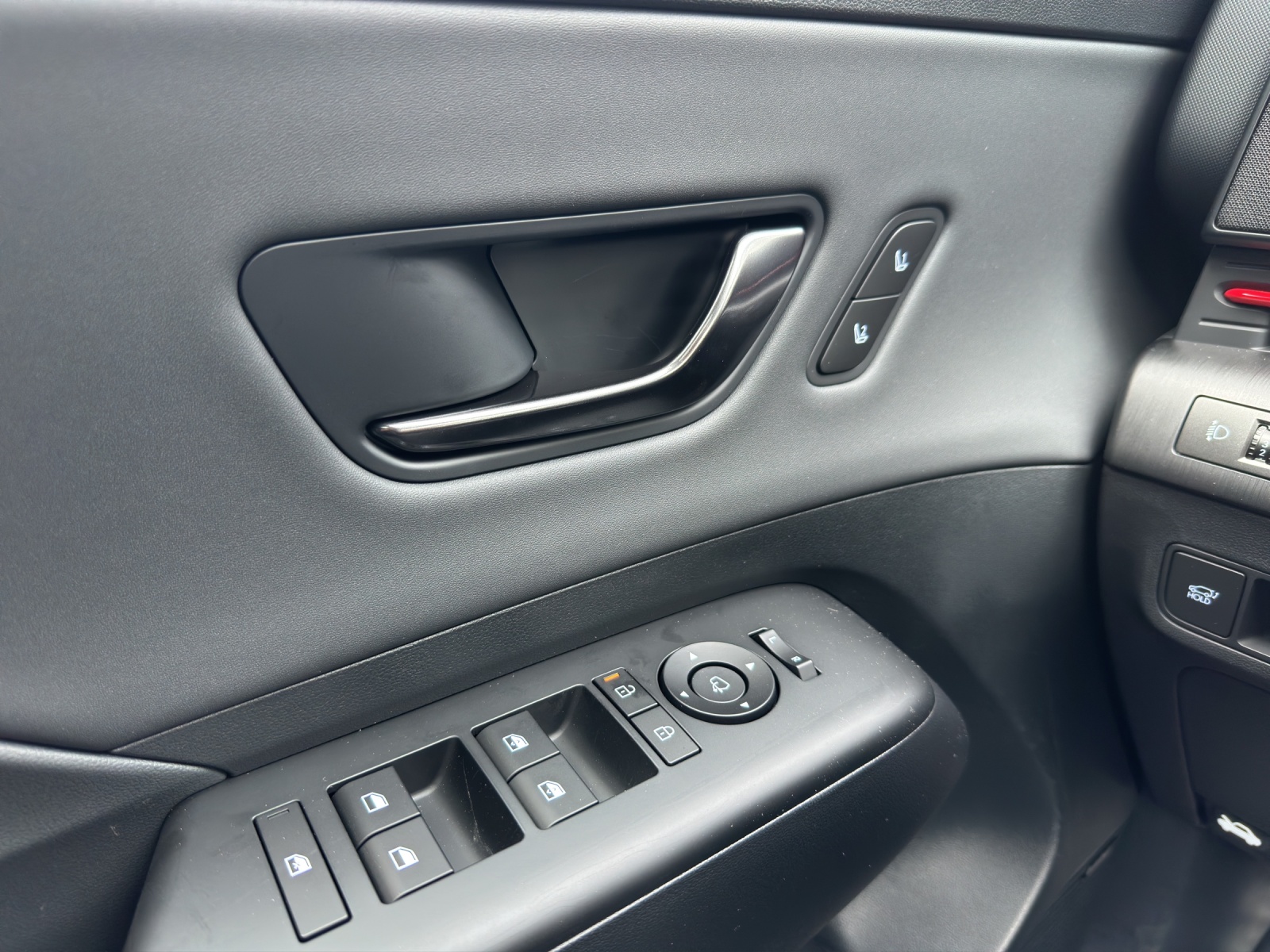 HYUNDAI Kona 1.6 GDi Hybrid N-Line MY26-image-13