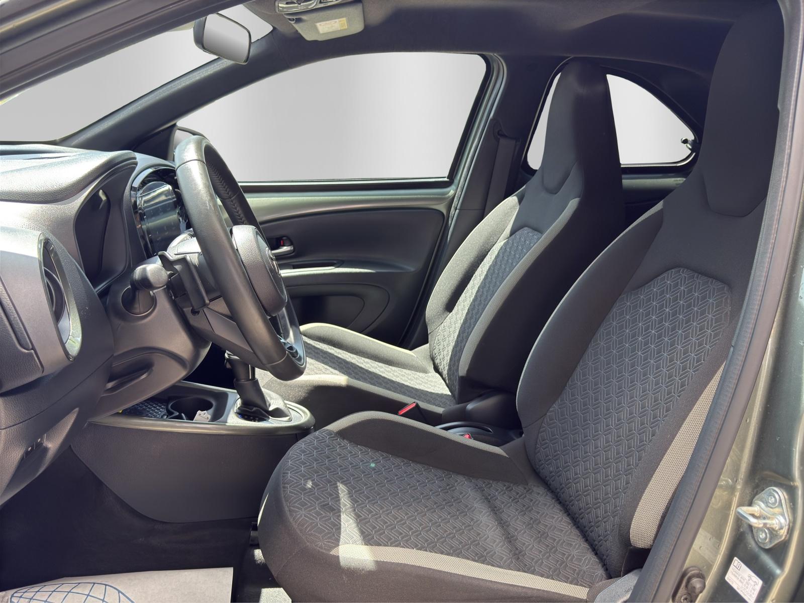TOYOTA Aygo X 1.0 VVT-i Trend-image-9