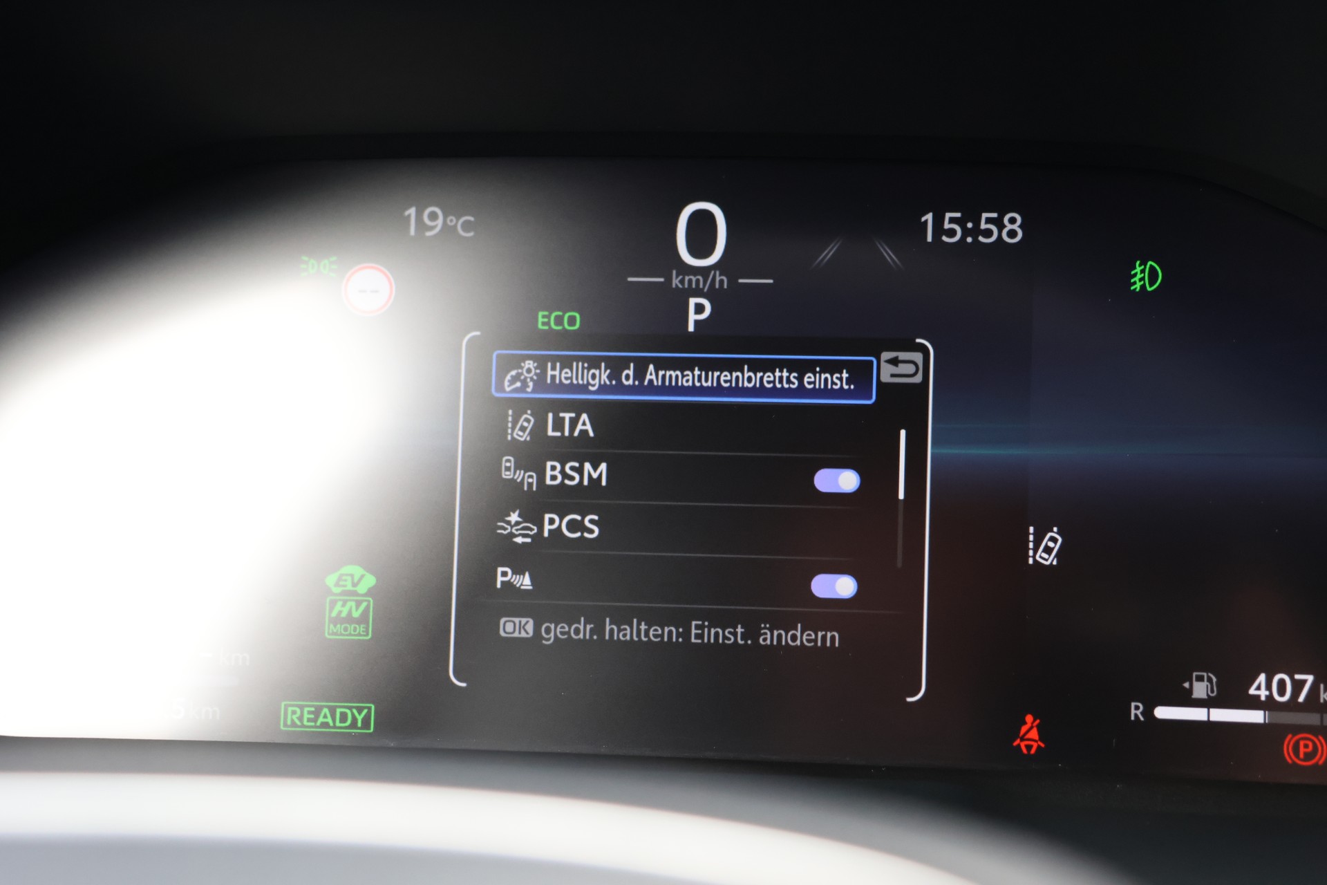 SUZUKI Across 2.5 Plug-in-Hybrid Compact Top E-CVT (CH)-image-21