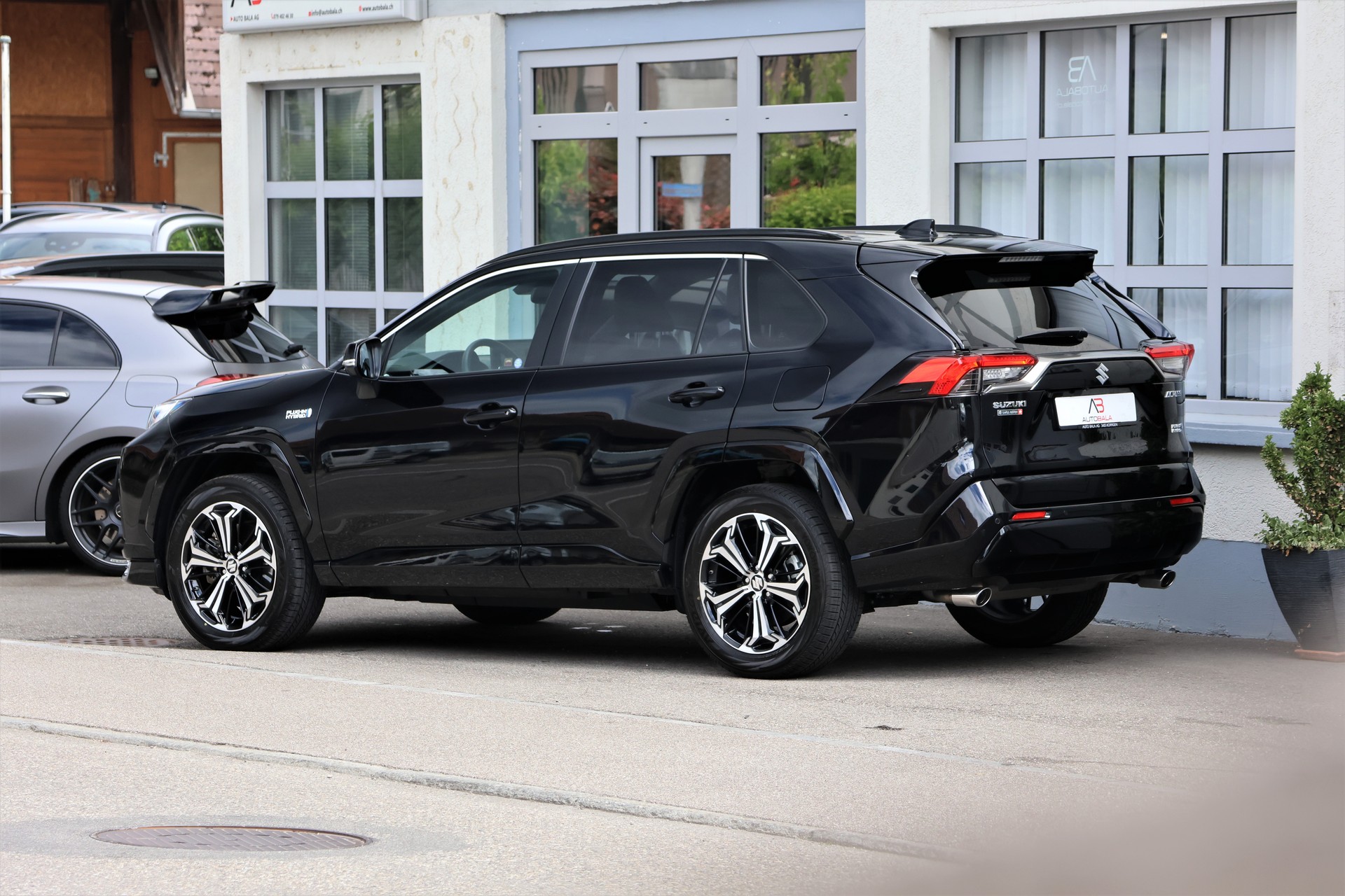 SUZUKI Across 2.5 Plug-in-Hybrid Compact Top E-CVT (CH)-image-4