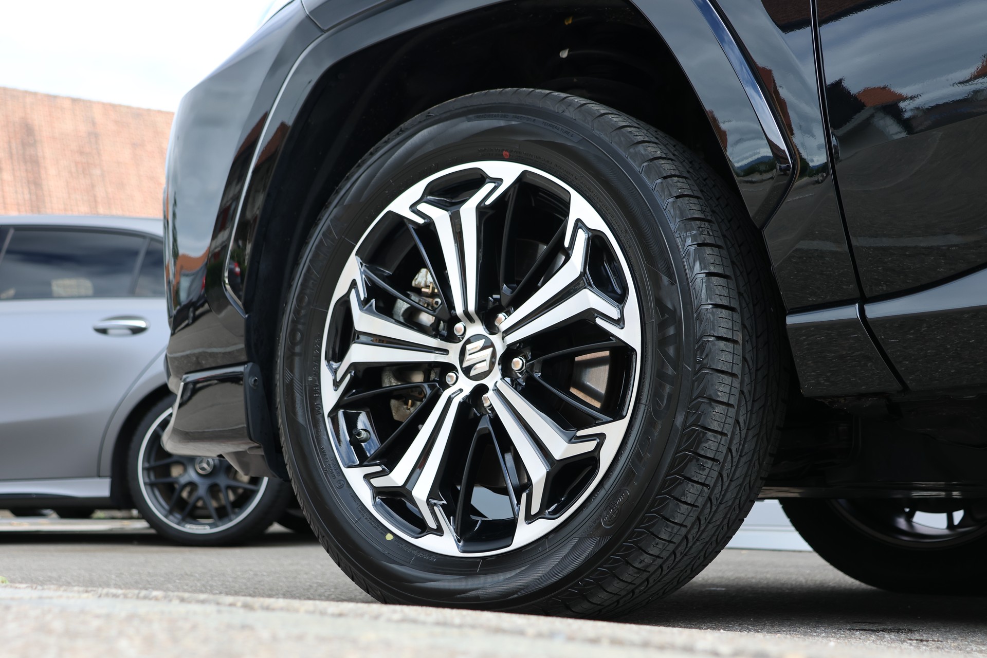 SUZUKI Across 2.5 Plug-in-Hybrid Compact Top E-CVT (CH)-image-7