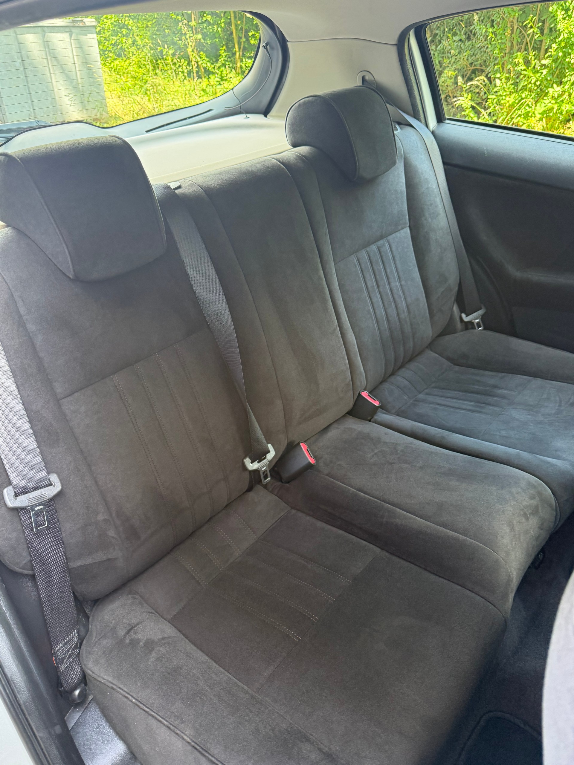 ALFA ROMEO 147 1.6 TS 16V Distinctive-image-11