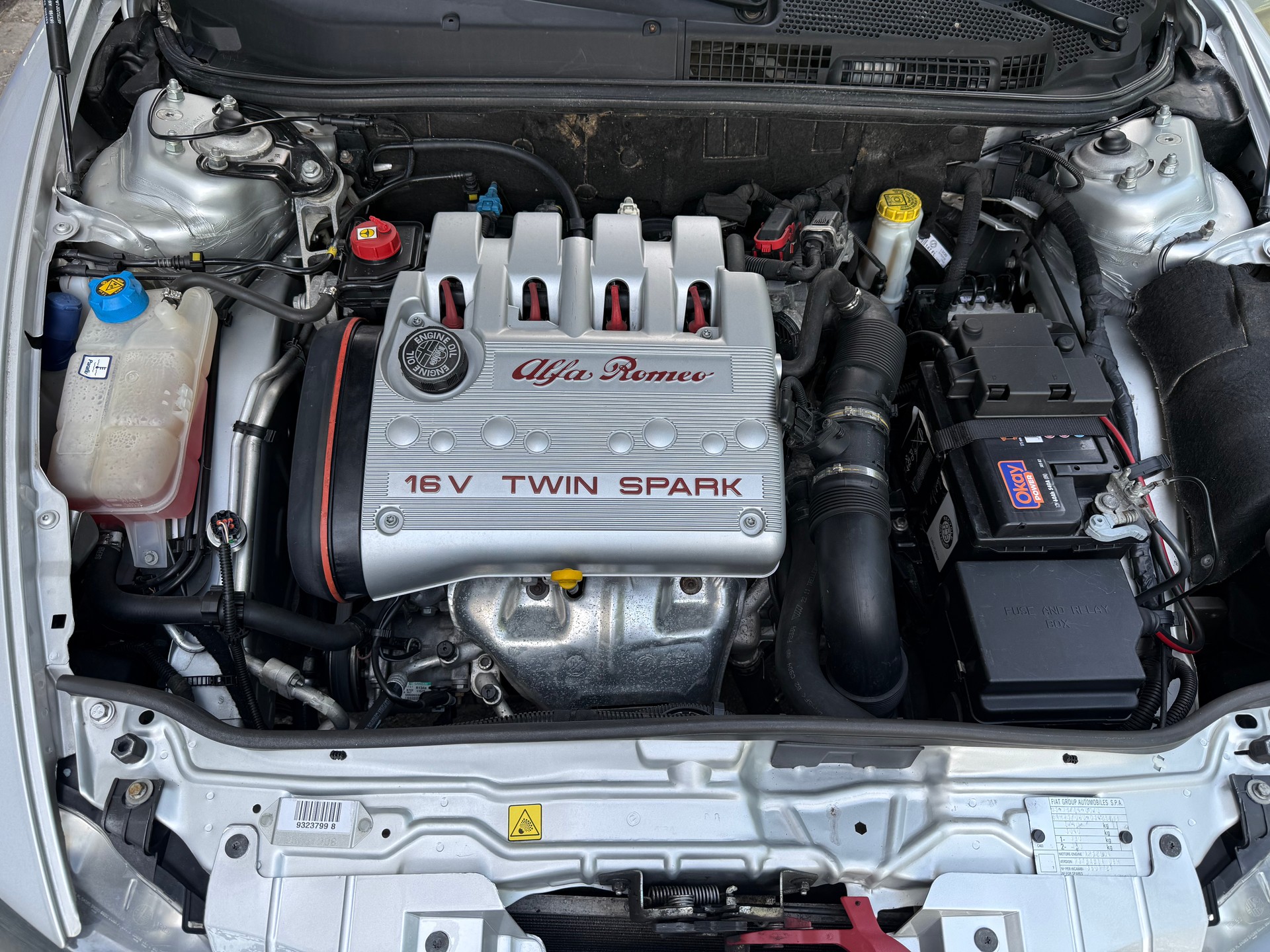 ALFA ROMEO 147 1.6 TS 16V Distinctive-image-13