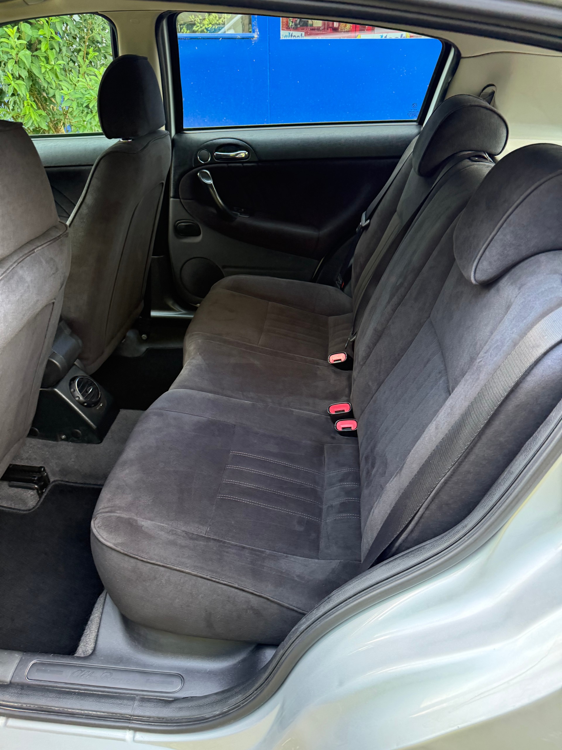 ALFA ROMEO 147 1.6 TS 16V Distinctive-image-10