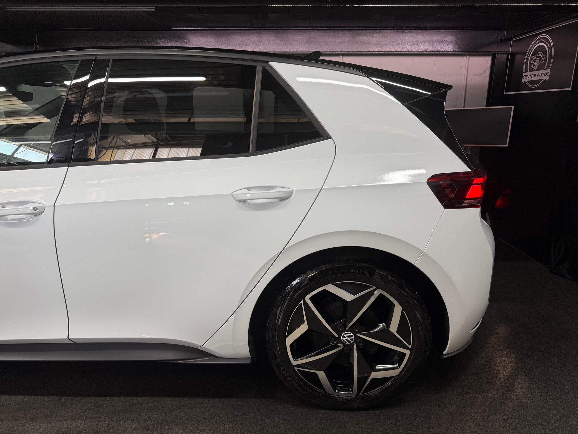 VW ID.3 Pro S 77 kWh 75 Edition-showroom-element-2