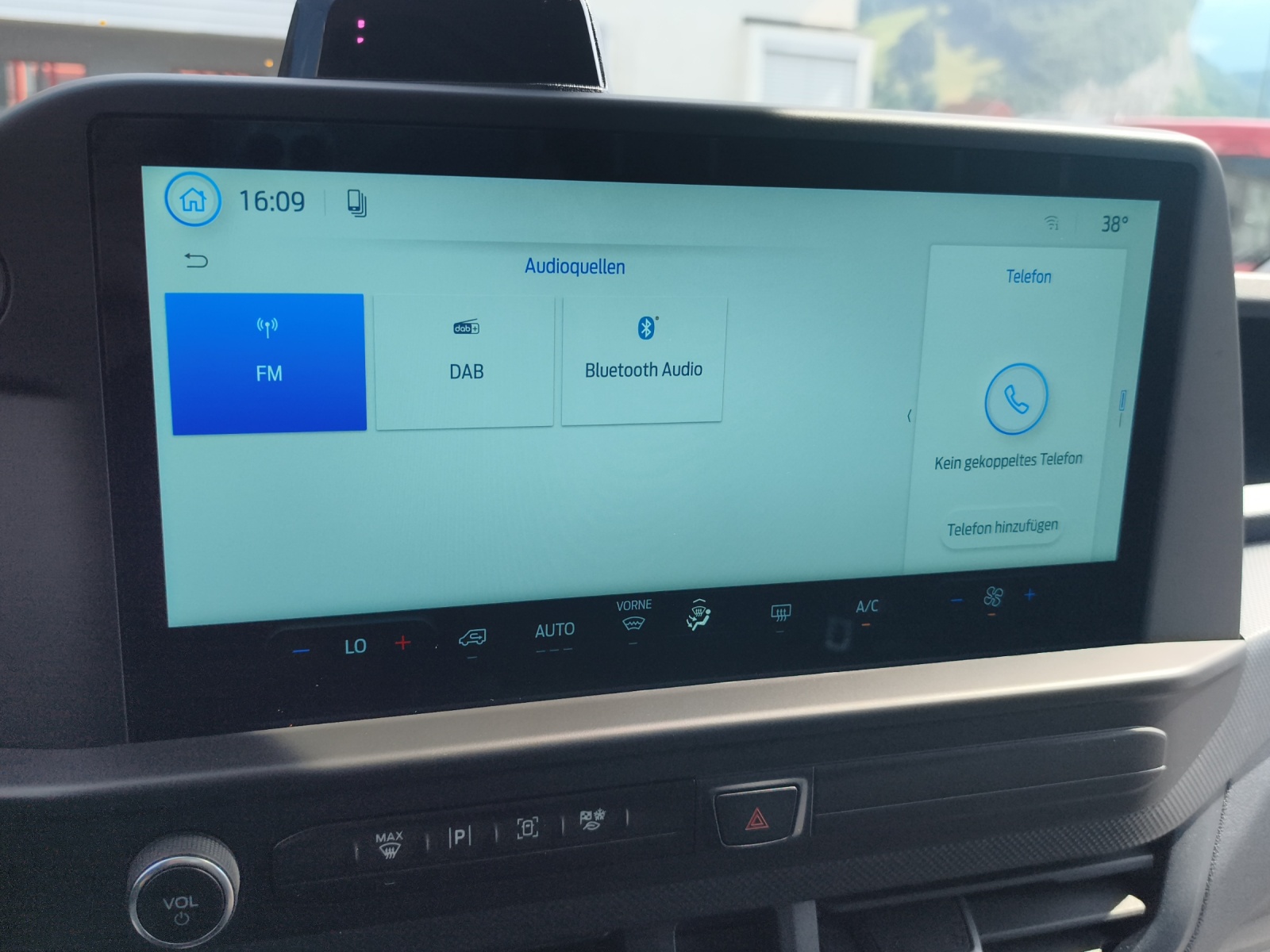 FORD Transit Custom Van 280 L1 2.0 EcoBlue Trend-image-19