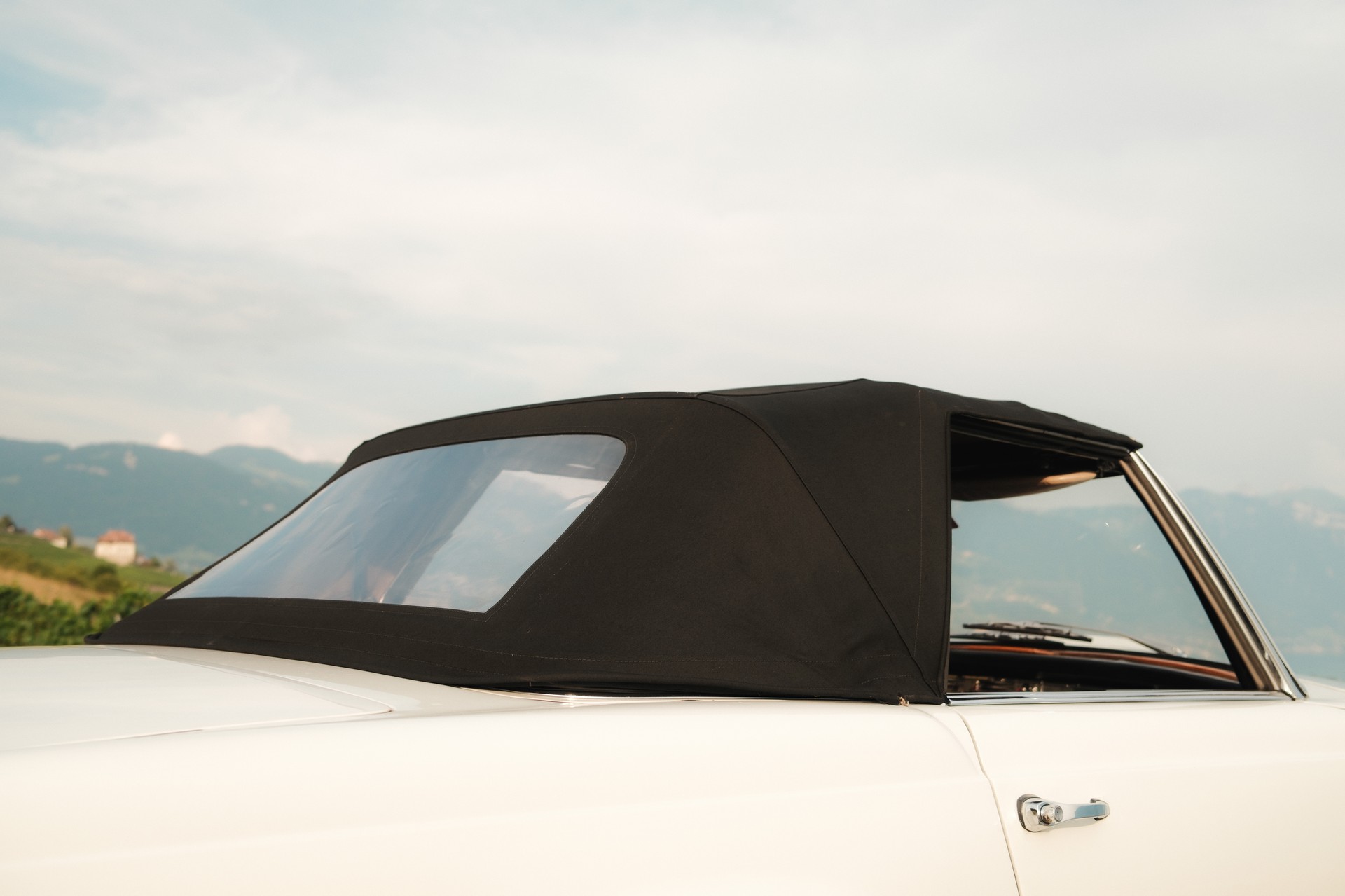 MERCEDES-BENZ SL 230-image-14