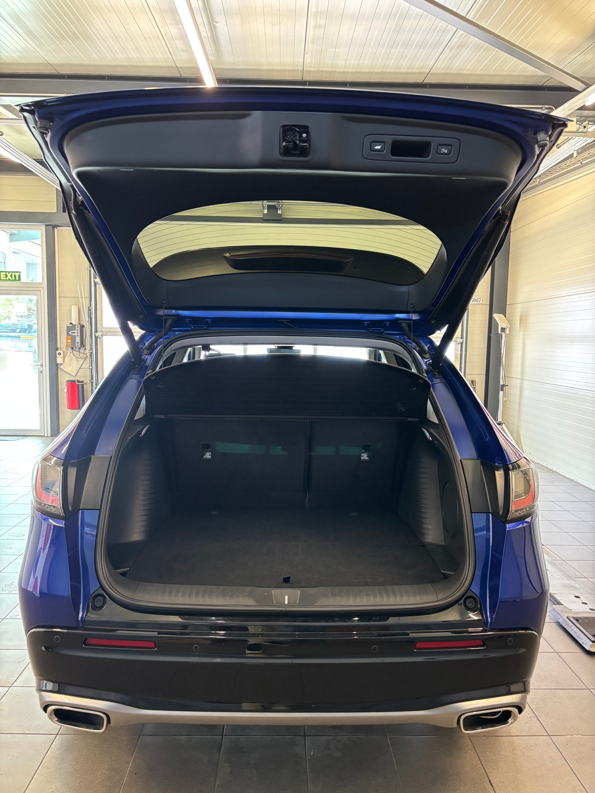 HONDA ZR-V 2.0i MMD Hybrid Advance Automatic-image-13