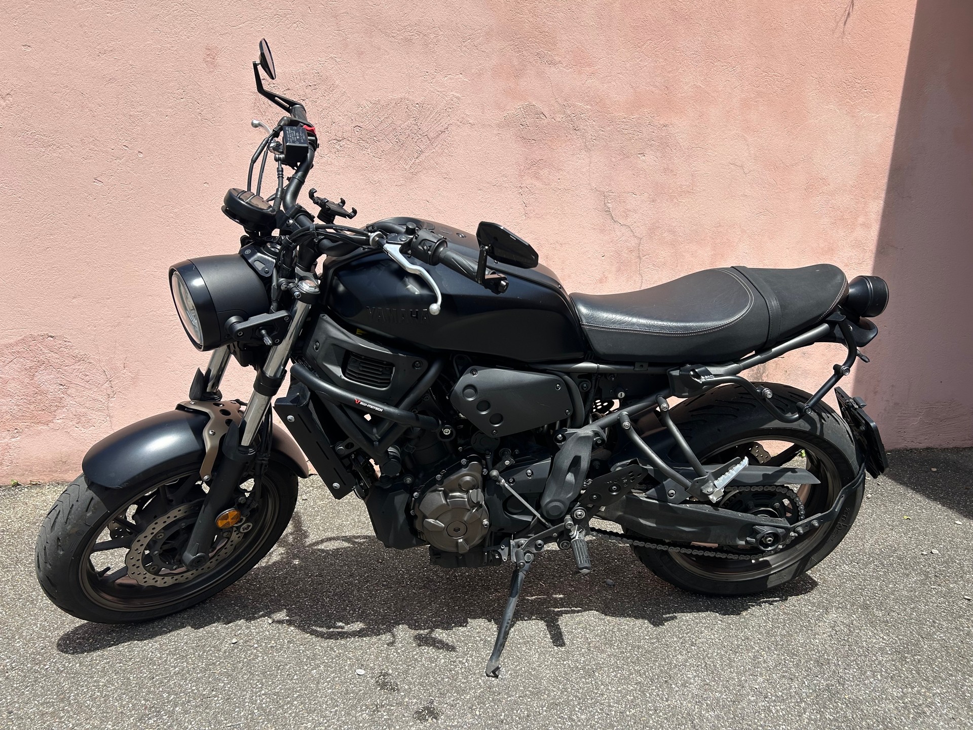YAMAHA XSR 700-image-0