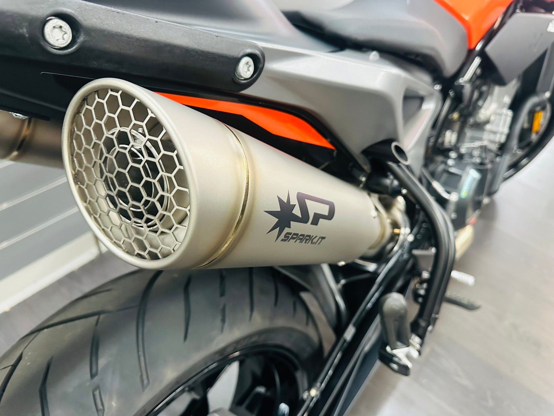 KTM 790 Duke (35kW)-image-2