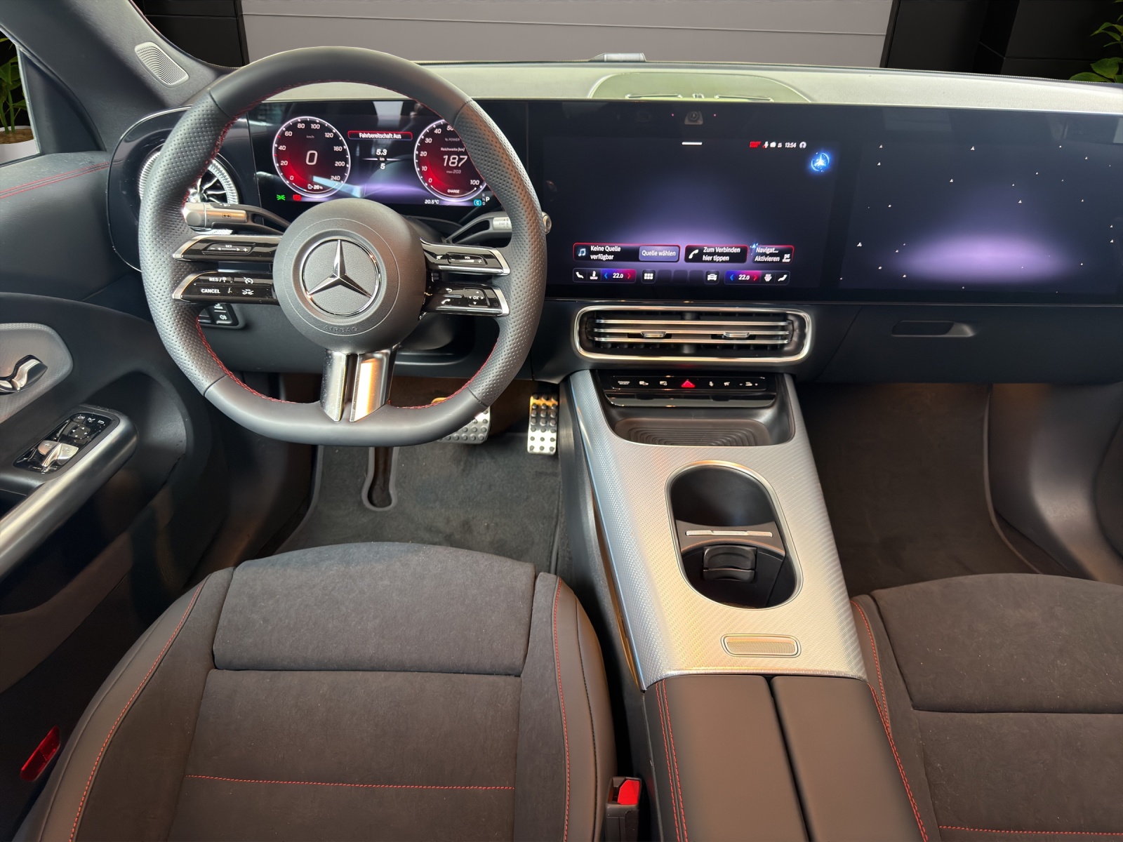 MERCEDES-BENZ CLA 250+ 85 kWh EQ-image-8