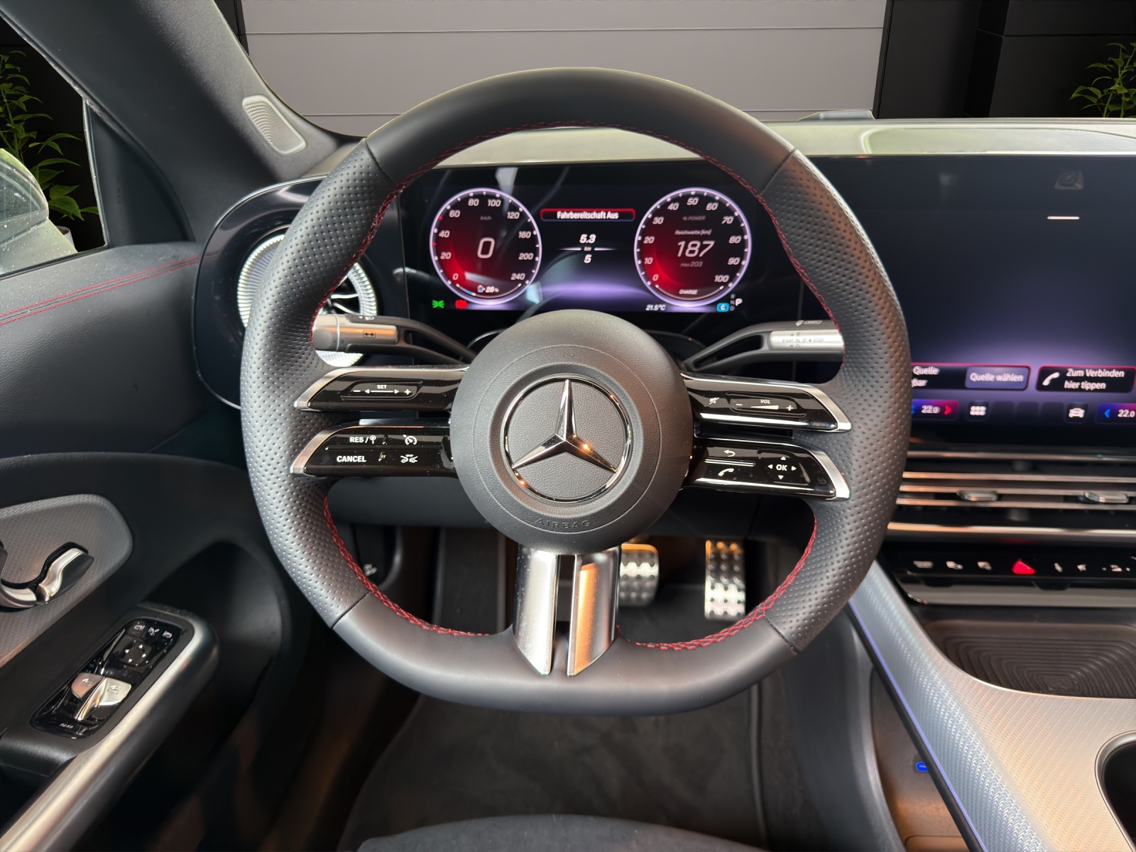 MERCEDES-BENZ CLA 250+ 85 kWh EQ-image-10