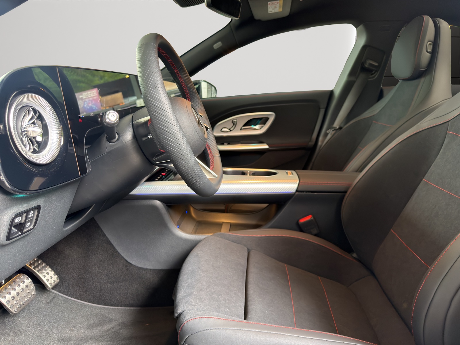 MERCEDES-BENZ CLA 250+ 85 kWh EQ-image-7