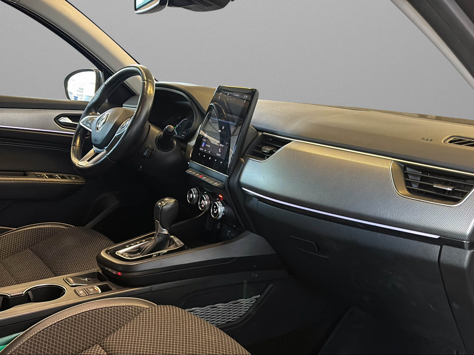 RENAULT Arkana 1.6 E-Tech Intens-image-9