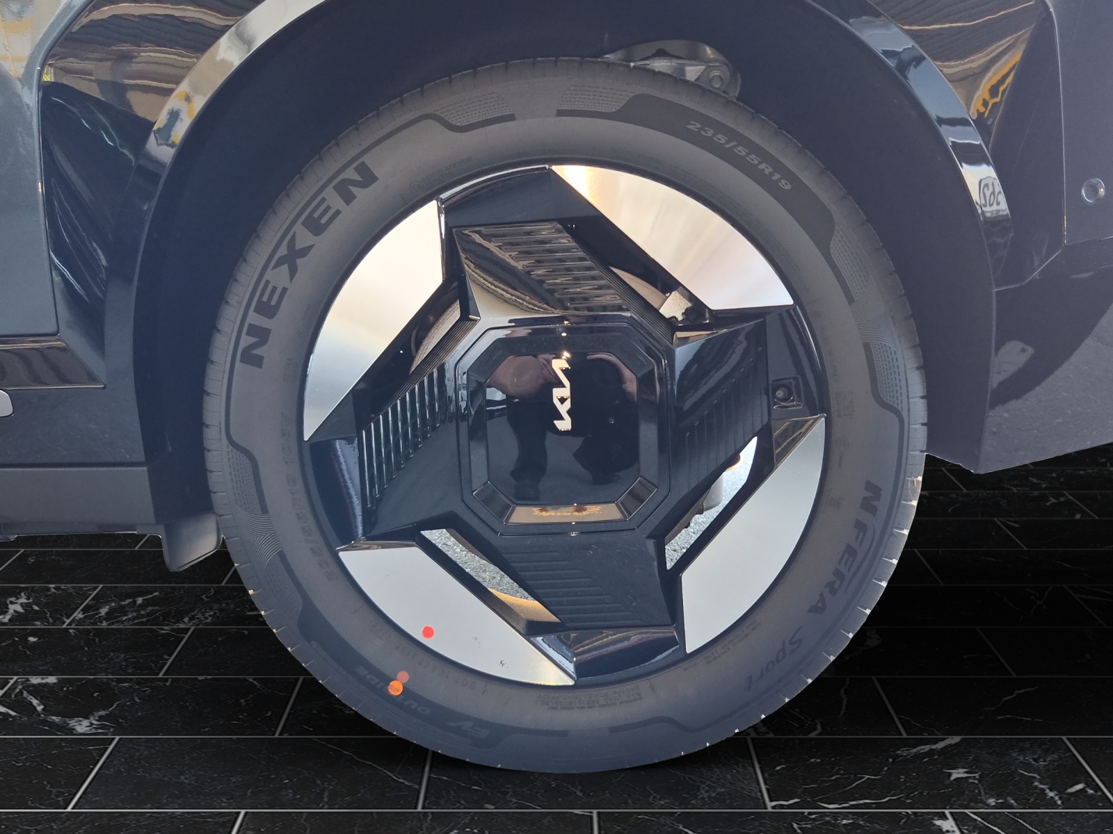 KIA EV5 81 kWh Earth 4x4-image-10