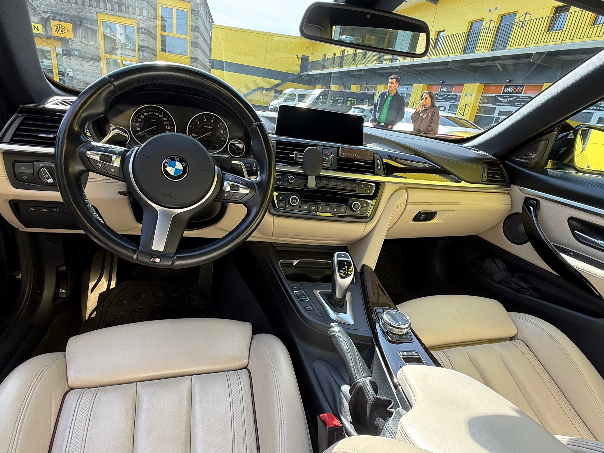 BMW 435i xDrive M sport cabrio-image-6