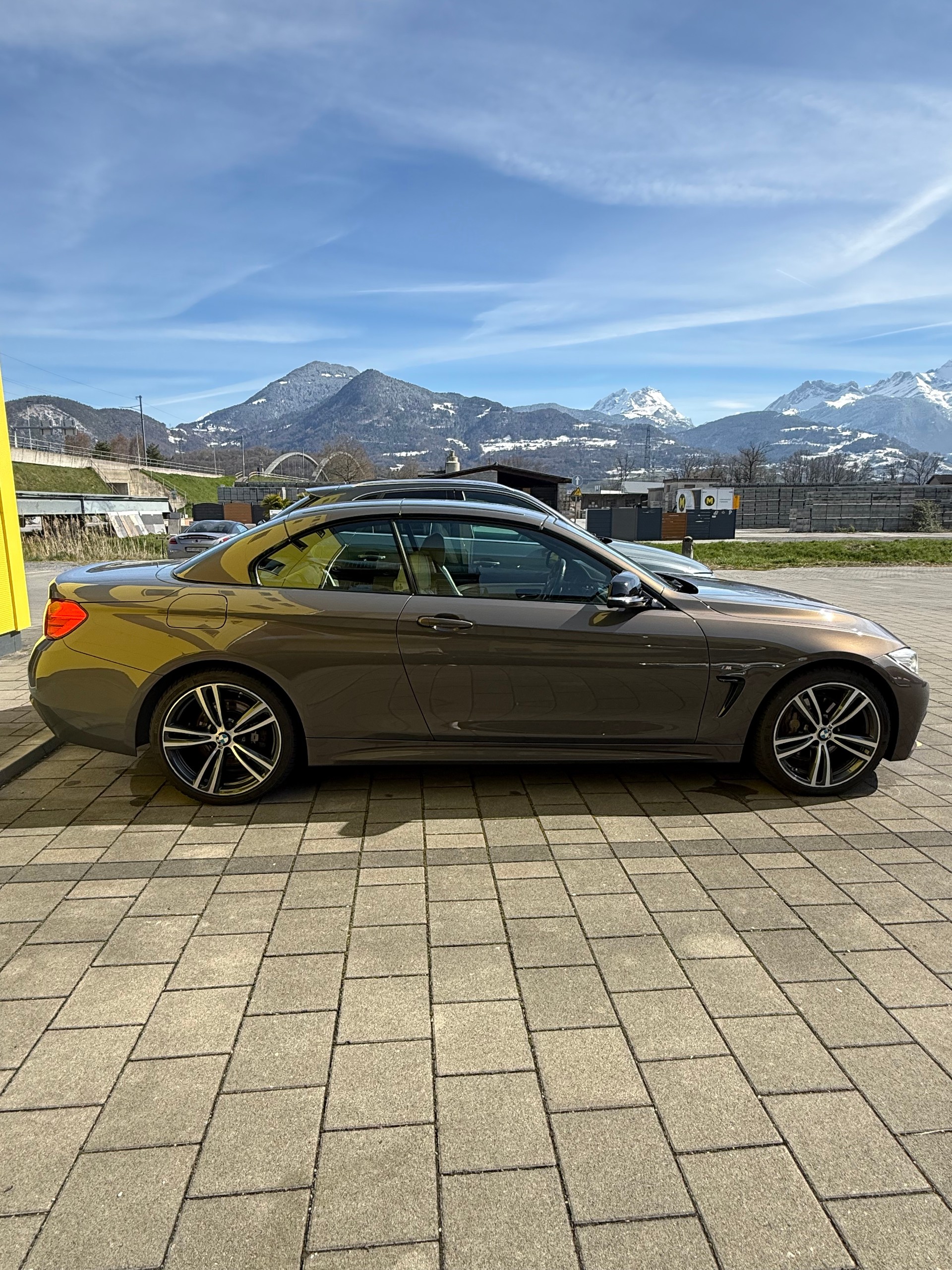 BMW 435i xDrive M sport cabrio-image-12
