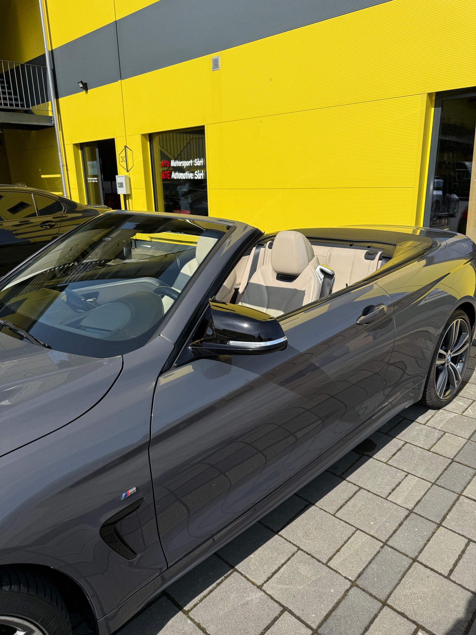 BMW 435i xDrive M sport cabrio-image-3