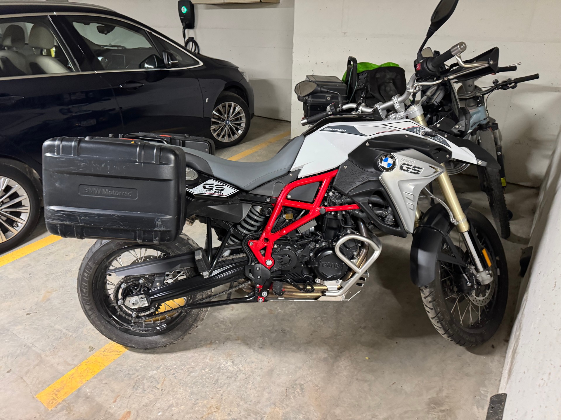 BMW F 800 GS ABS (35kW)-image-4