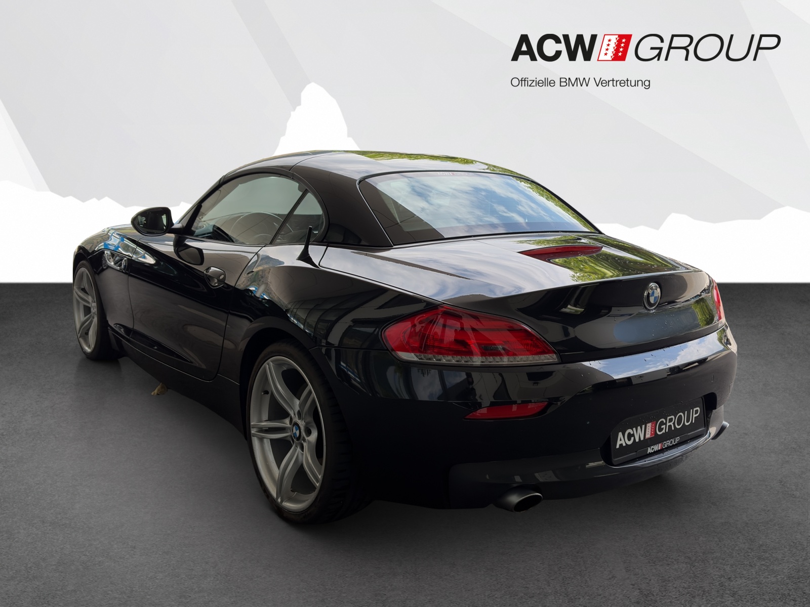 BMW Z4 35i sDrive DK Roadster-showroom-element-2