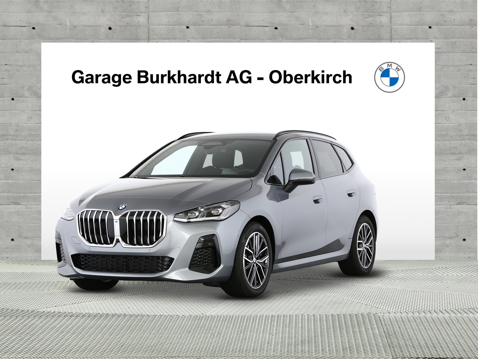 BMW 220i Act. Tour. M Sport