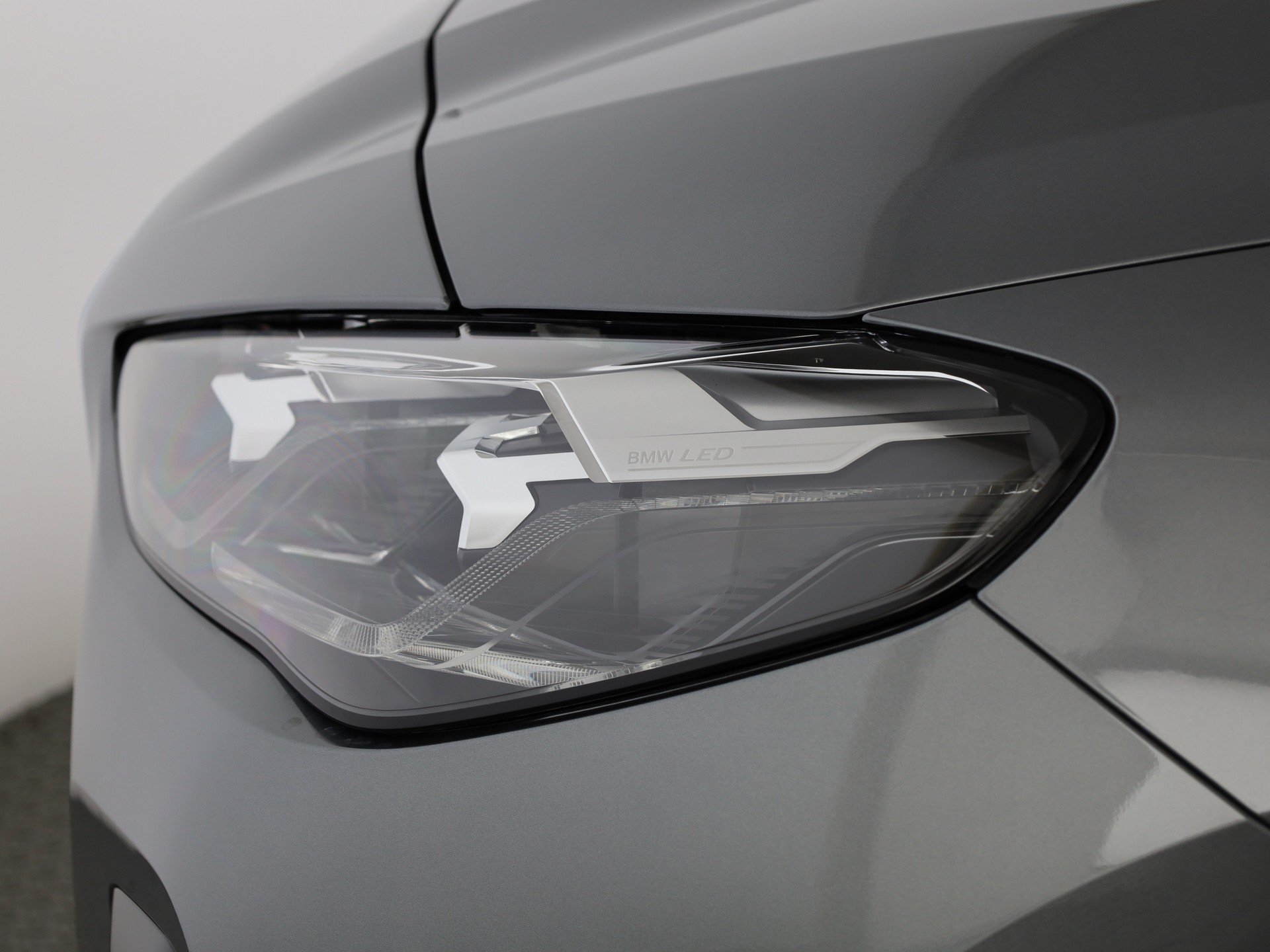 BMW 220i Act. Tour. M Sport-image-6