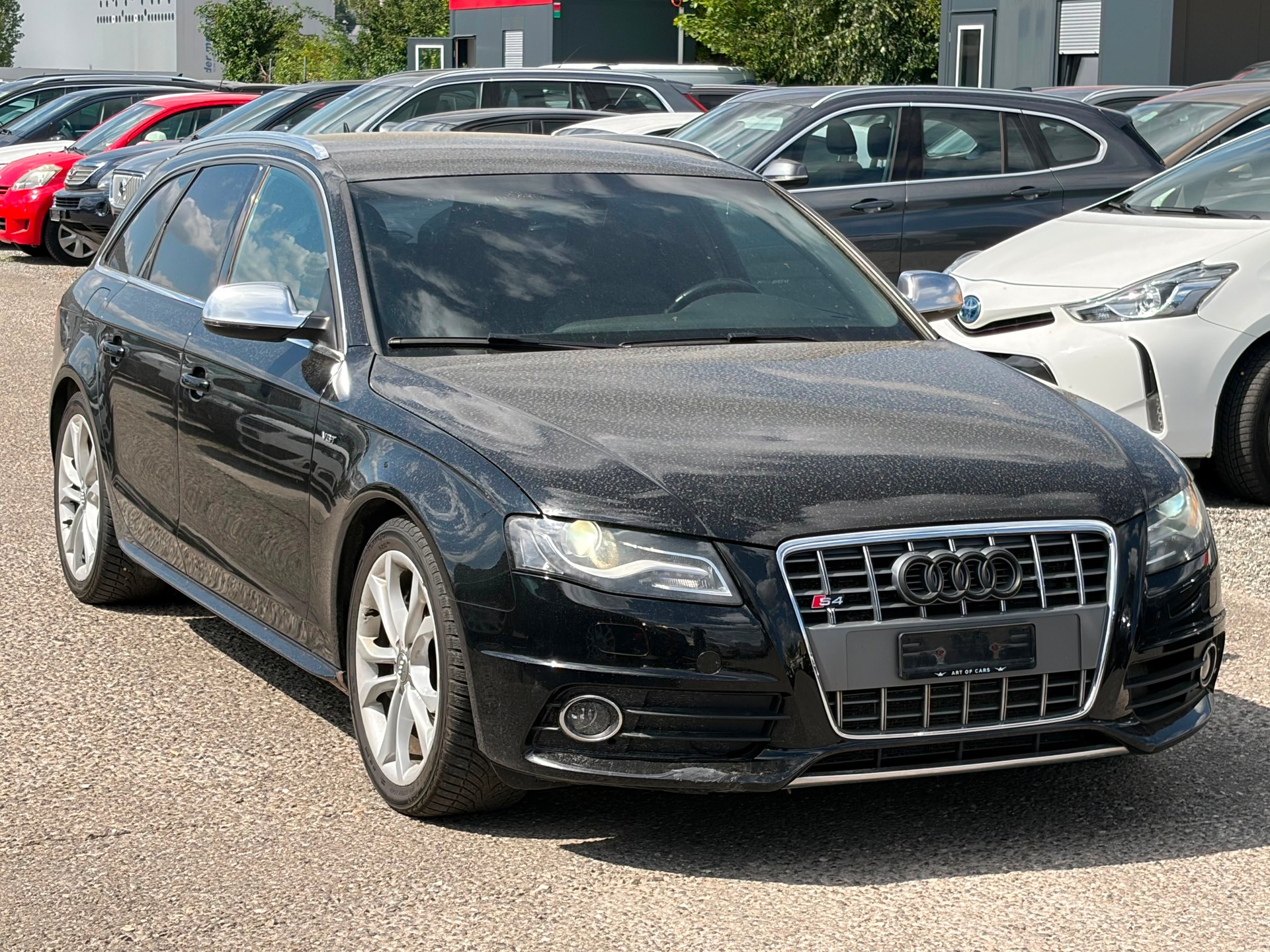 AUDI S4-image-1
