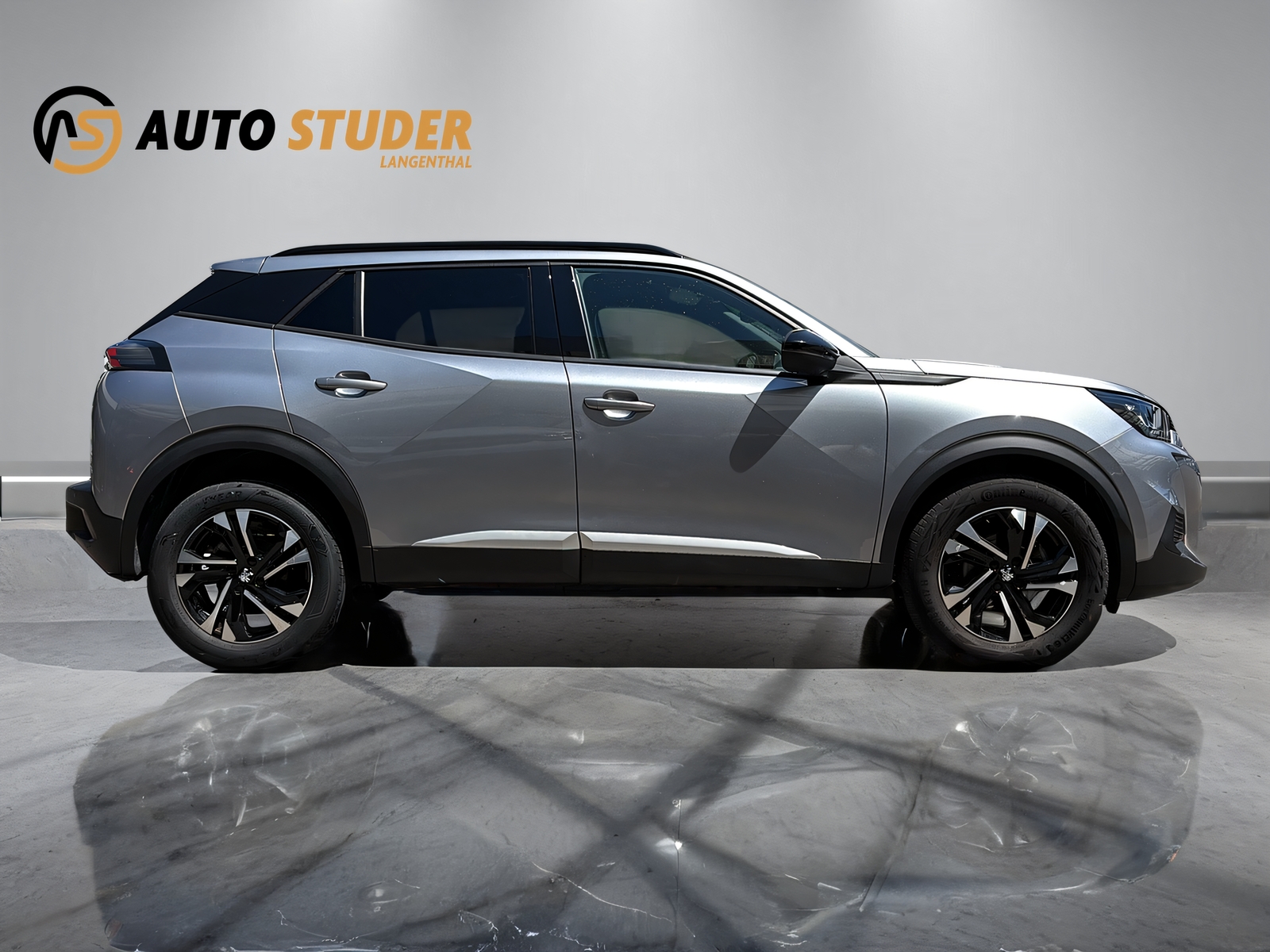 PEUGEOT 2008 1.2 PureTech 130 Allure-image-12