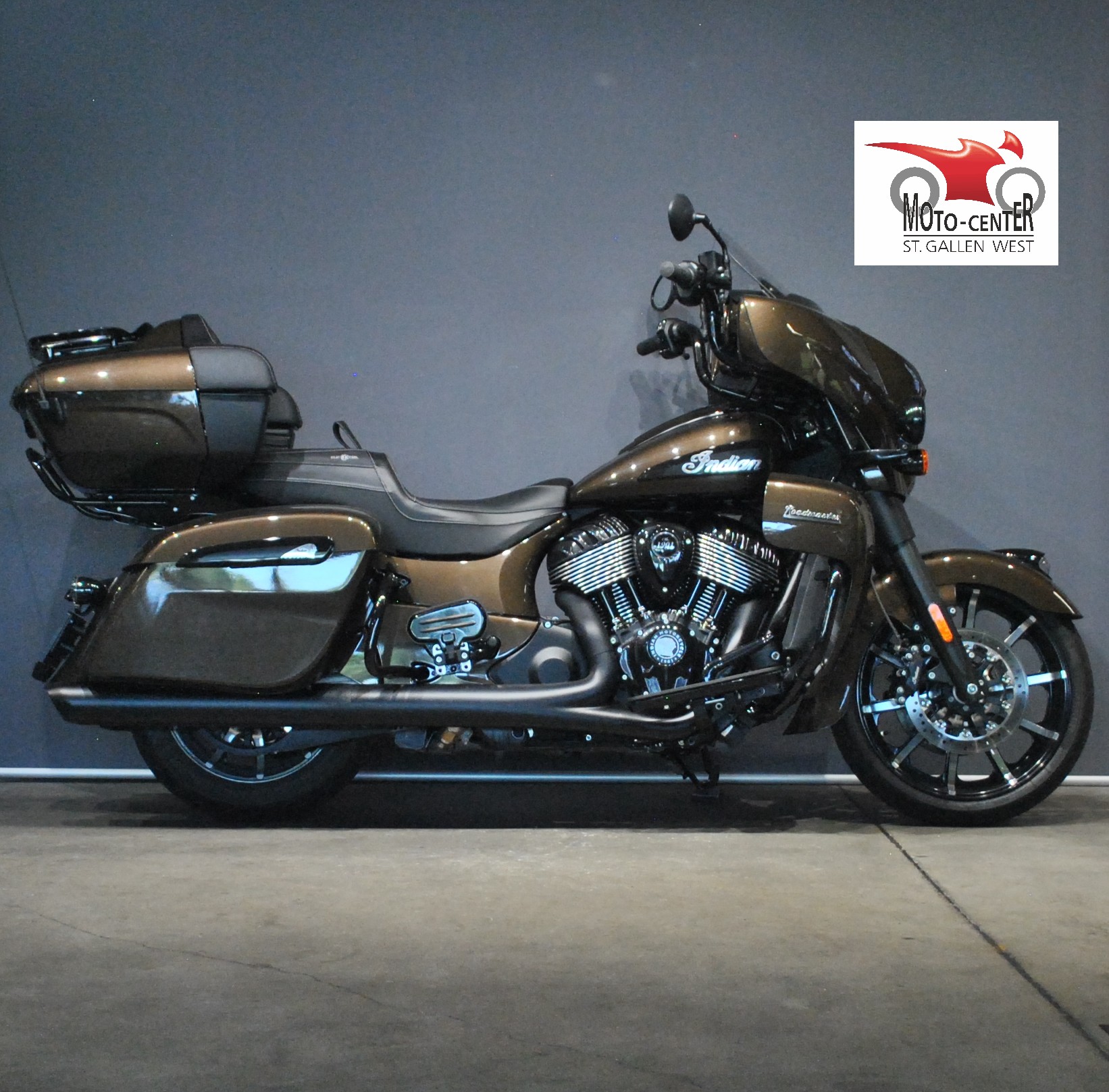 INDIAN Roadmaster Dark Horse-image-1
