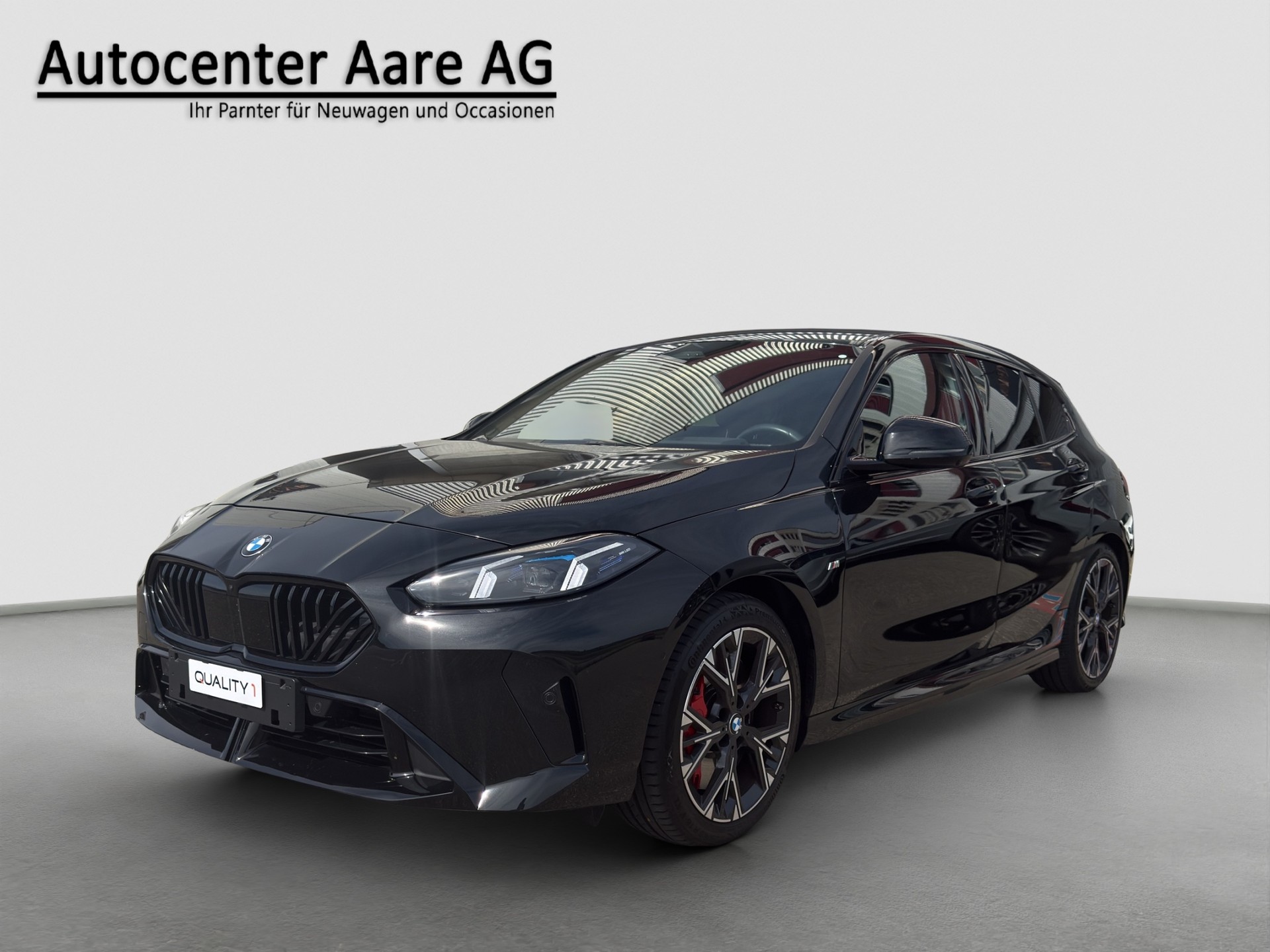 BMW 118d Steptronic M Sport Pro | HEAD-UP DISPLAY | MASSAGESITZE | 360° KAMERA | KEYLESS GO-showroom-element-2