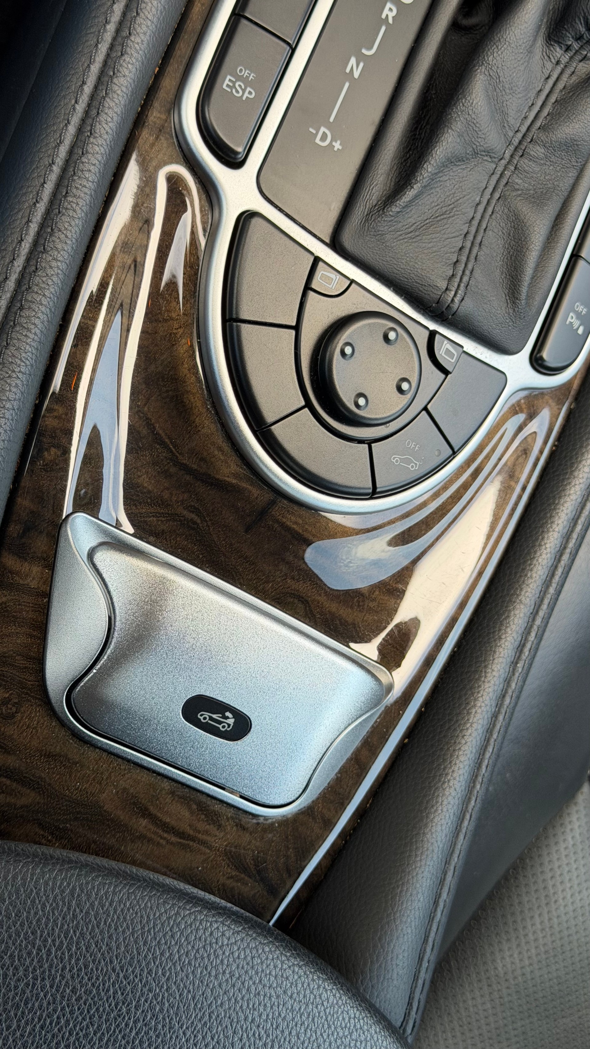 MERCEDES-BENZ SL 350 7G-Tronic♦️1.Hand*Service gepflegt*Sommerauto♦️-image-22