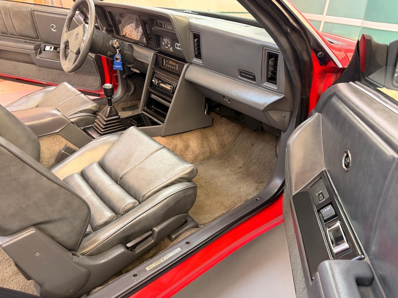 CHRYSLER Le Baron 2.2 Turbo GTC-image-7