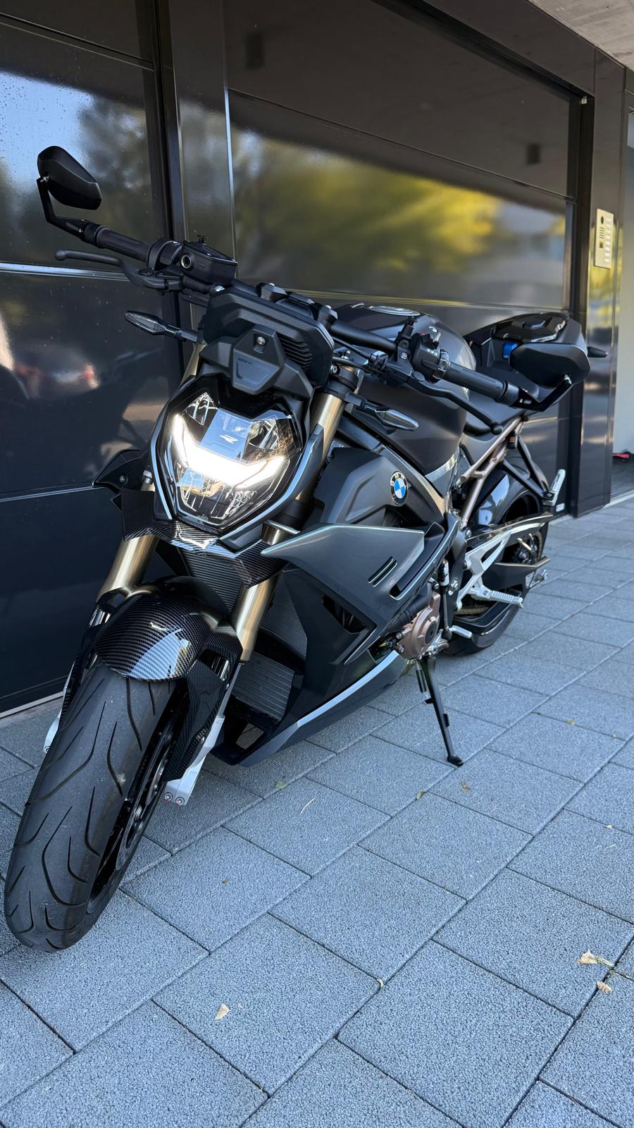 BMW S 1000 R-image-5