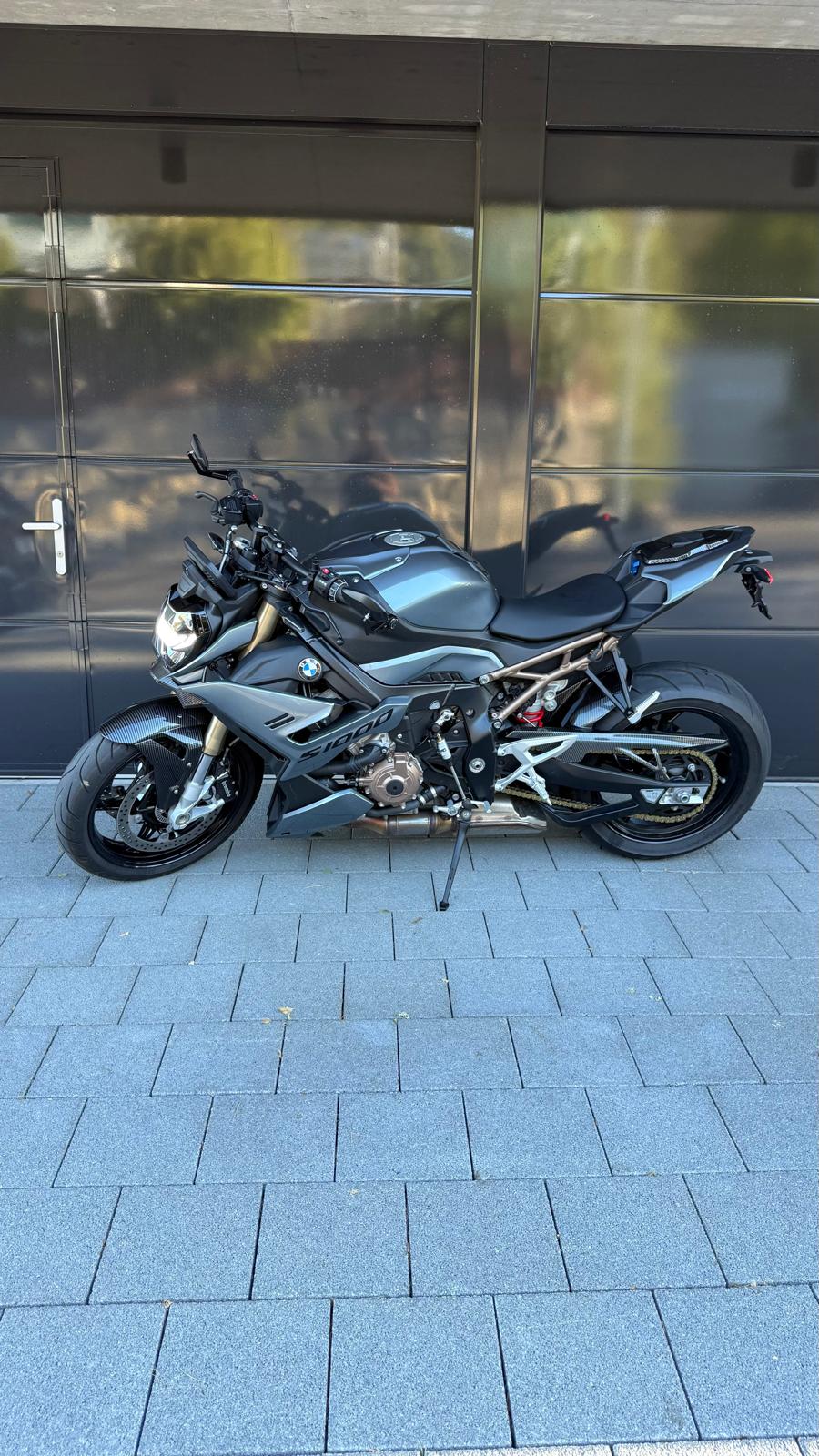 BMW S 1000 R-image-0