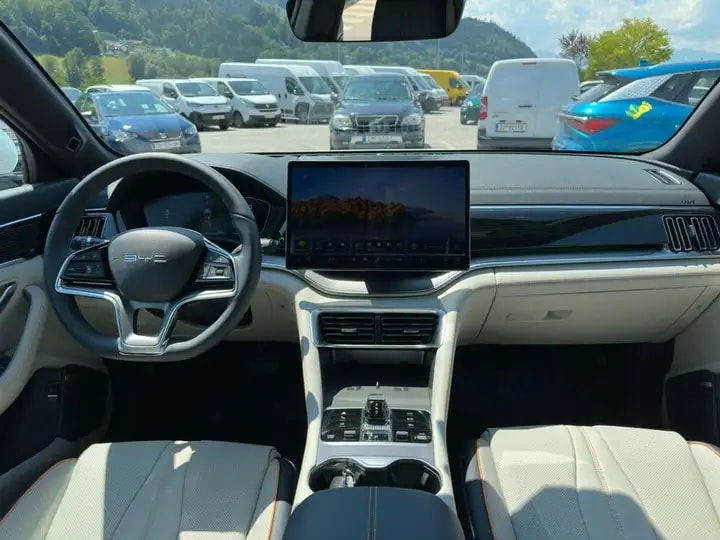 BYD Seal U "Design" EV-showroom-element-3