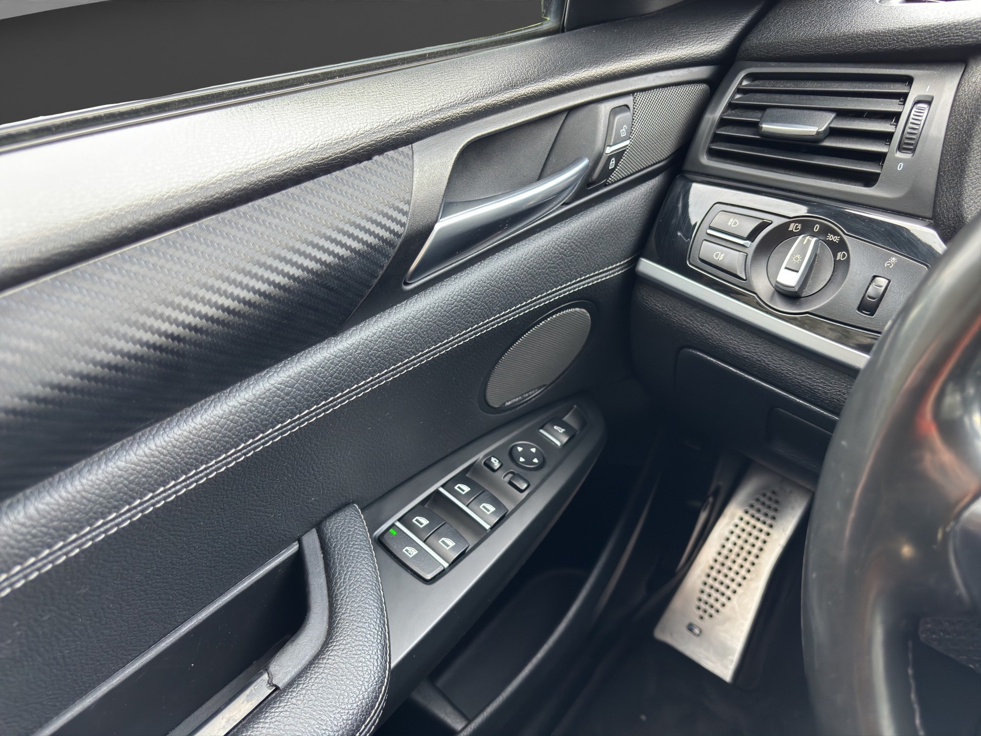 BMW X4 M 40i Steptronic-image-10