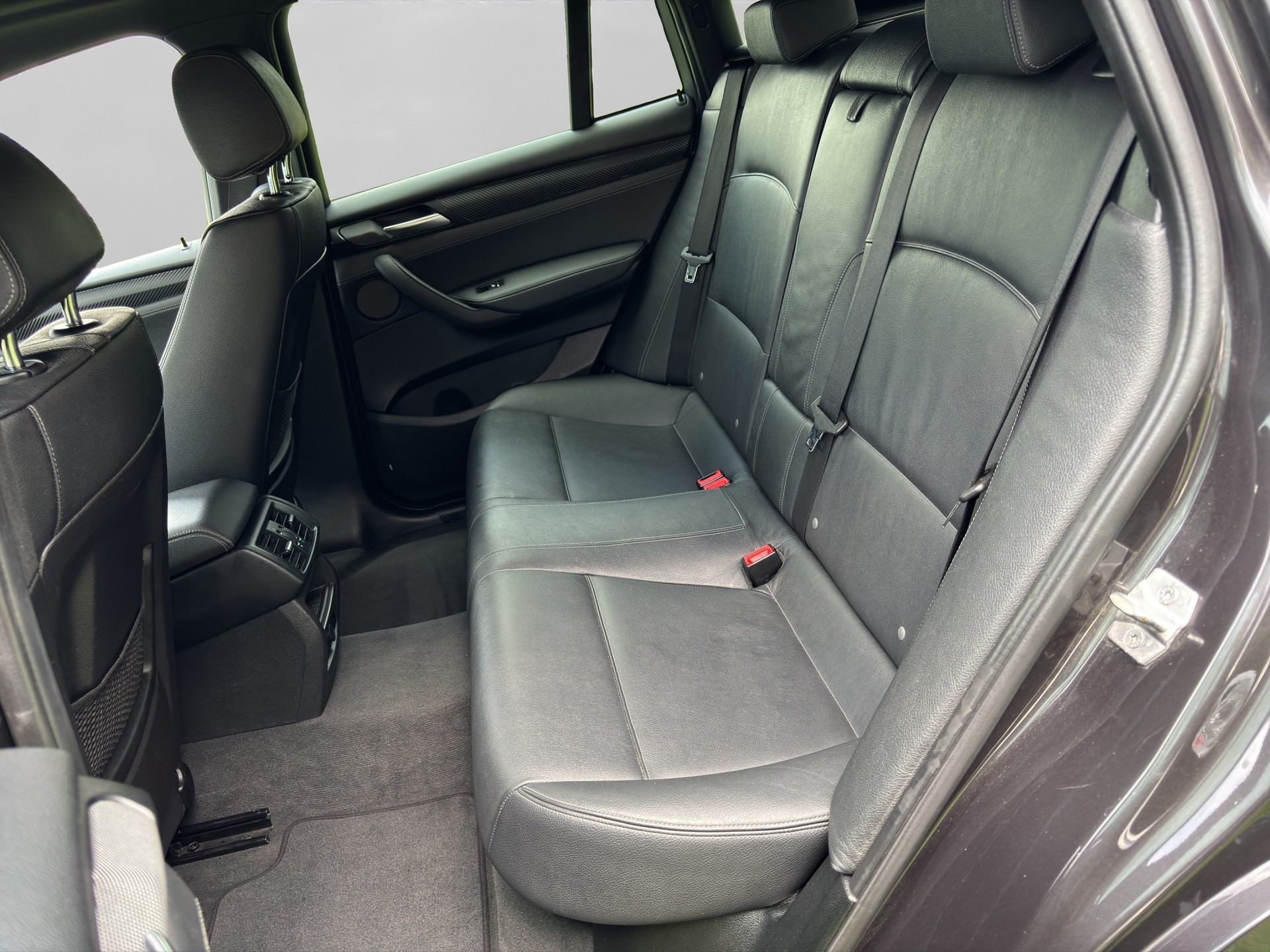 BMW X4 M 40i Steptronic-image-6