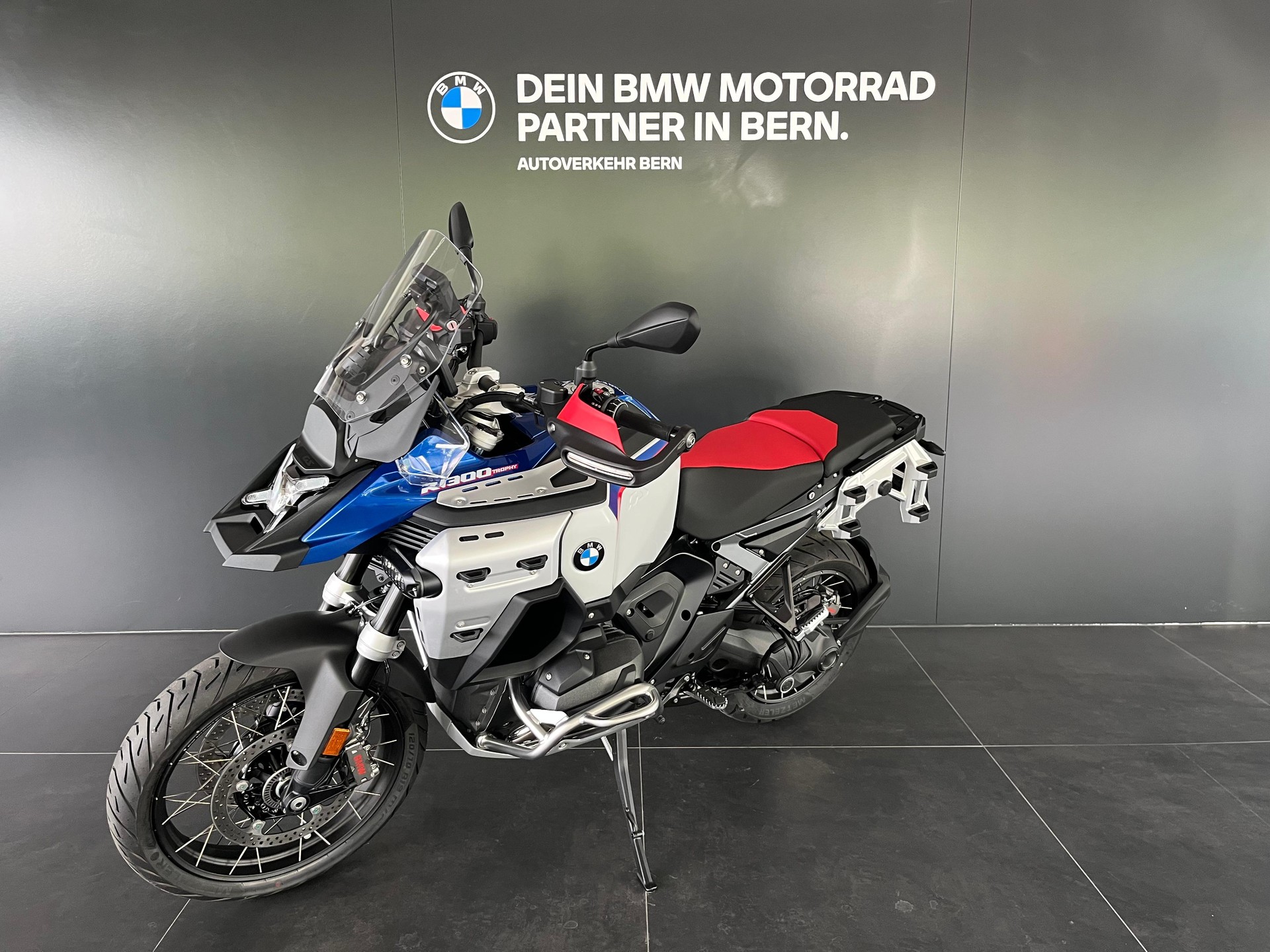 BMW R 1300 GS Adventure-image-3
