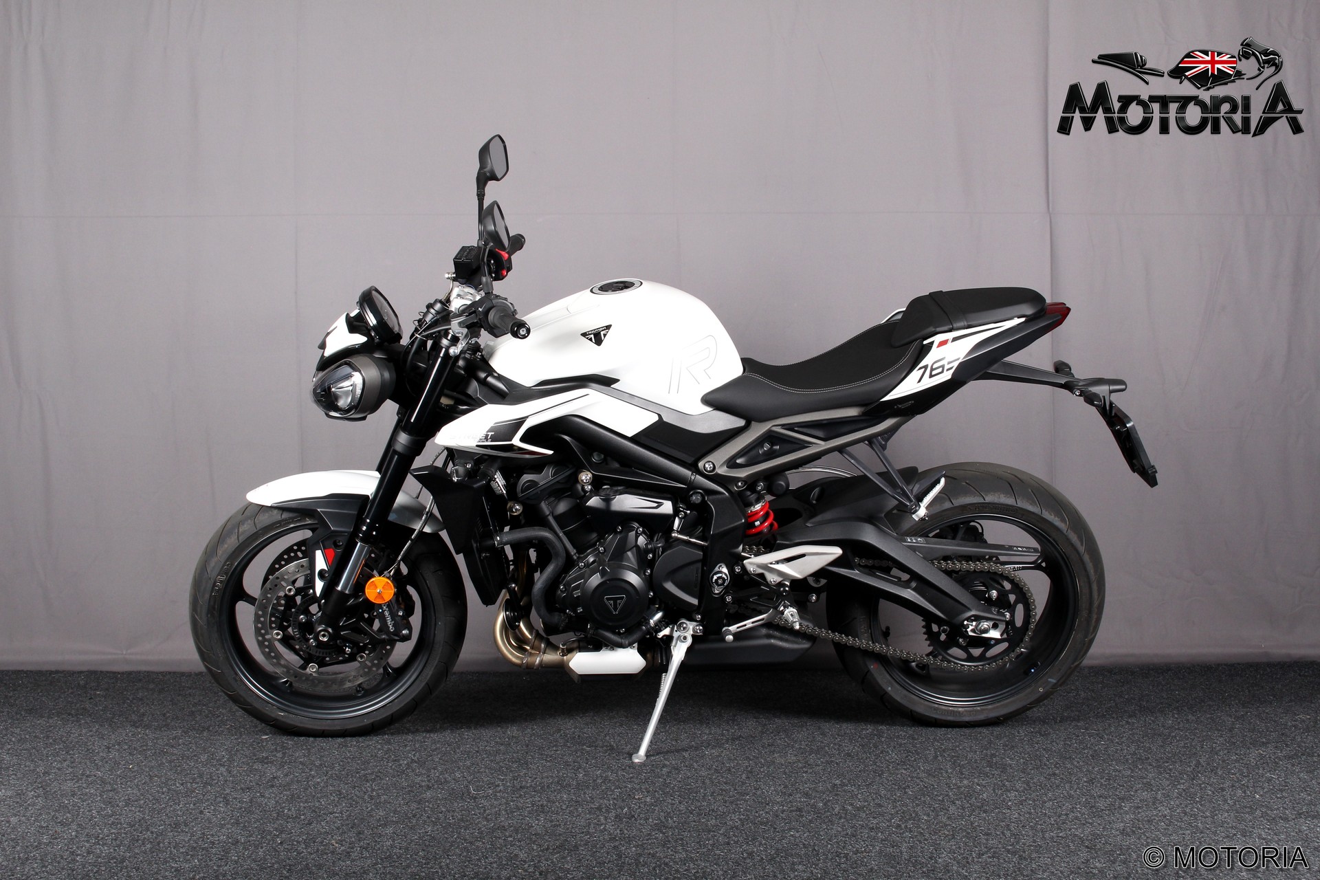 TRIUMPH Street Triple 765 R A2 (35kW)-image-5