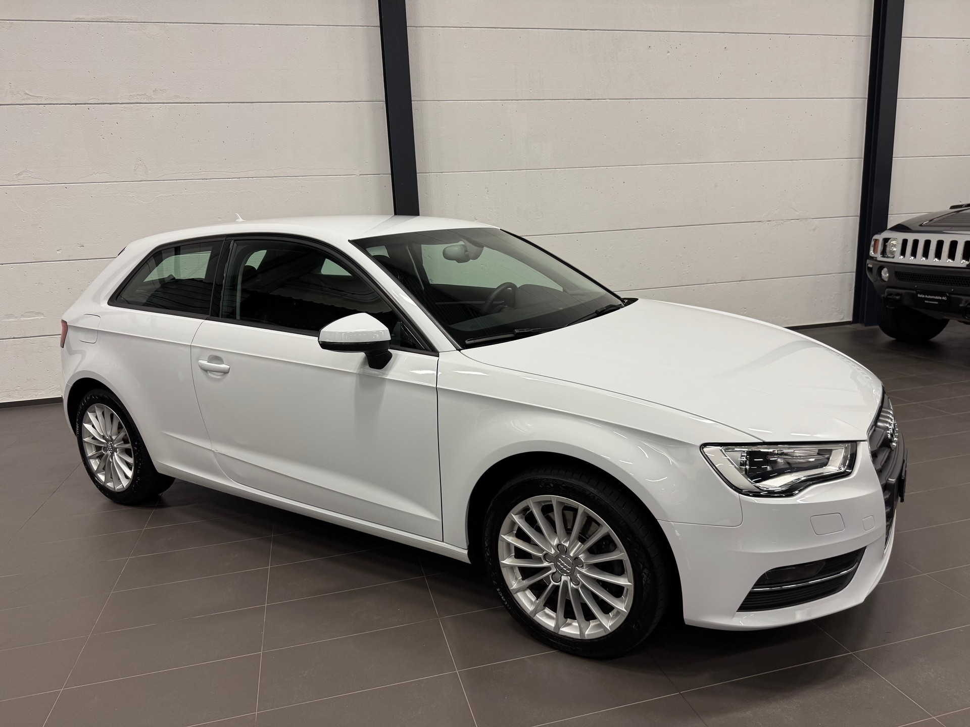 AUDI A3 1.8 TFSI Ambition S-tronic-showroom-element-3