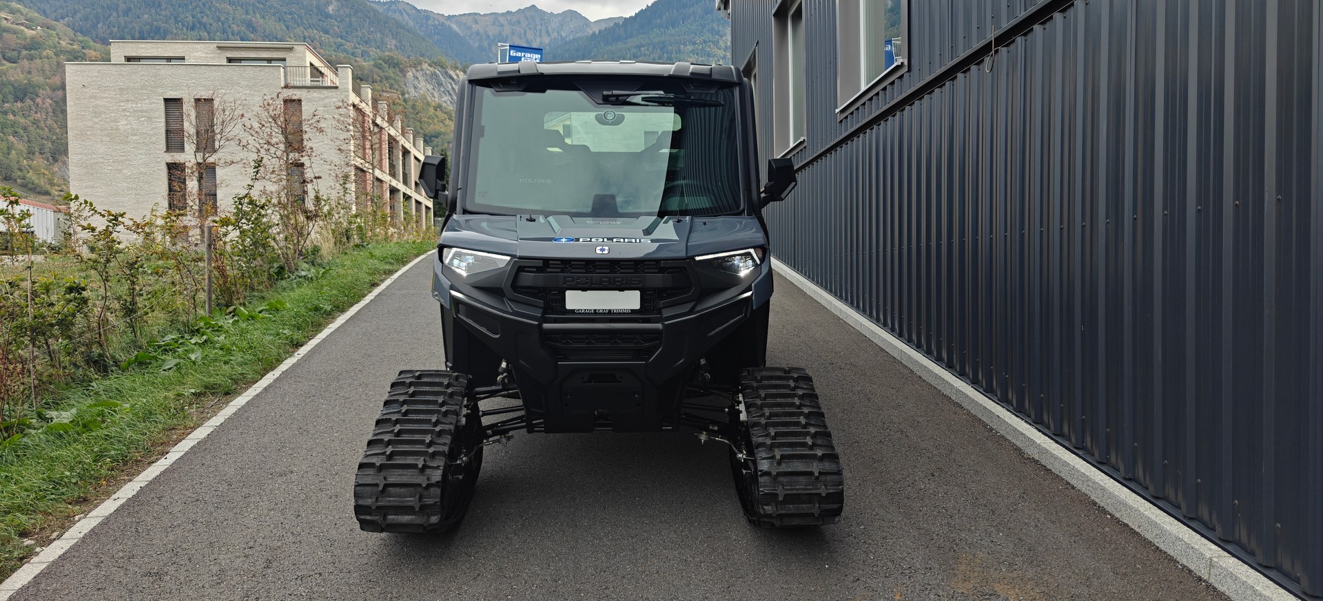 POLARIS Ab MFK mit Raupenkit und Räder-image-2