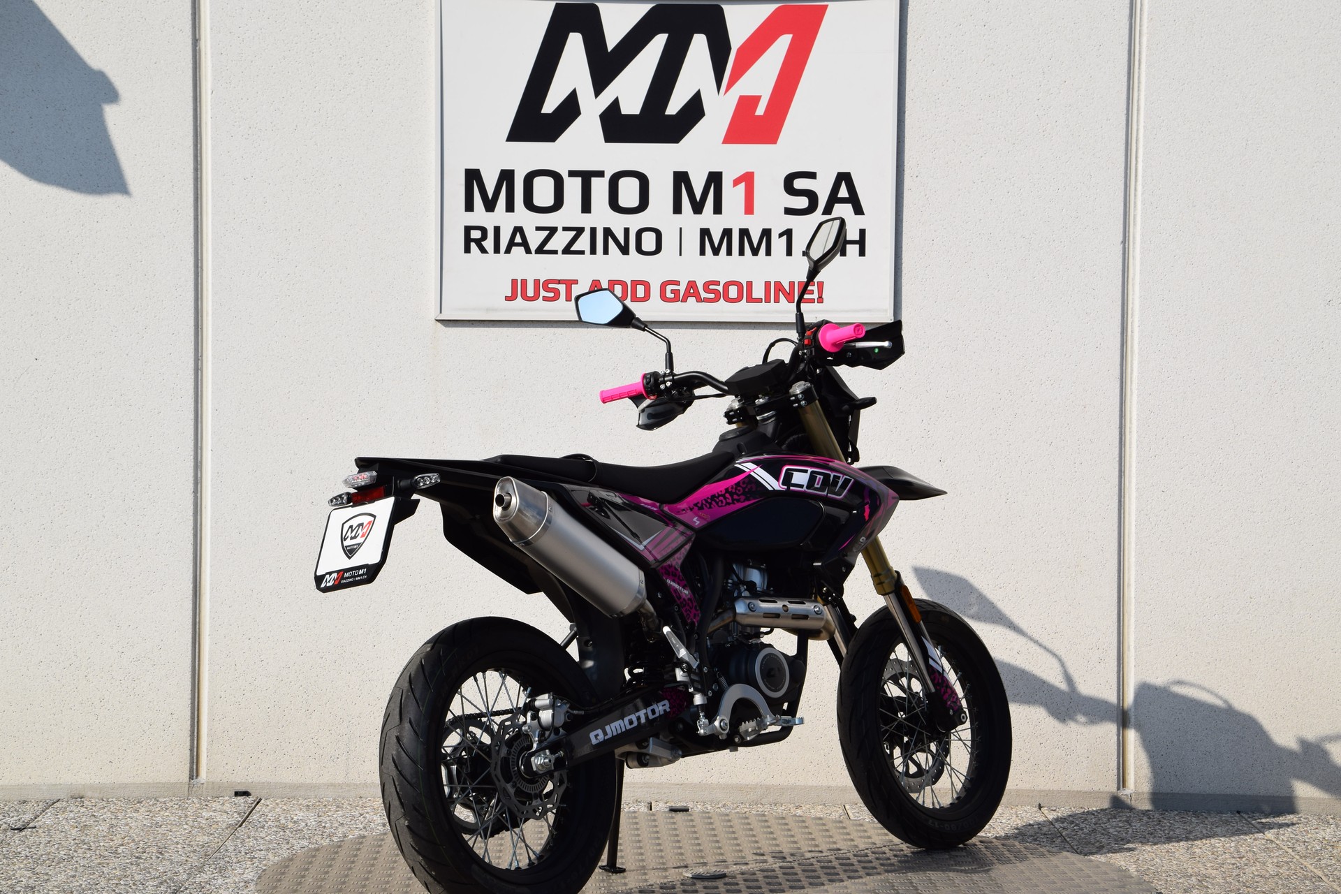 QJ COV 125 PINK EDITION-image-7