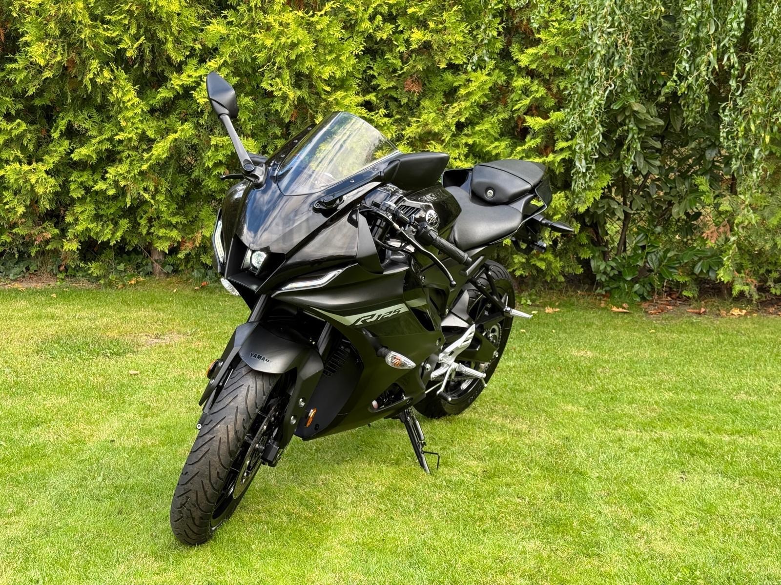 YAMAHA YZF-R 125 ABS-image-4