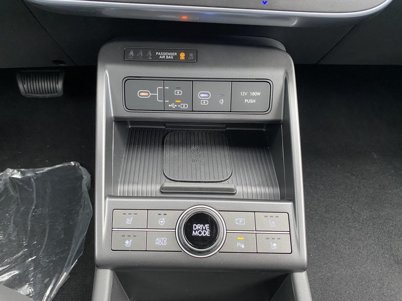 HYUNDAI Kona EV 65.4 kWh Vertex-image-18
