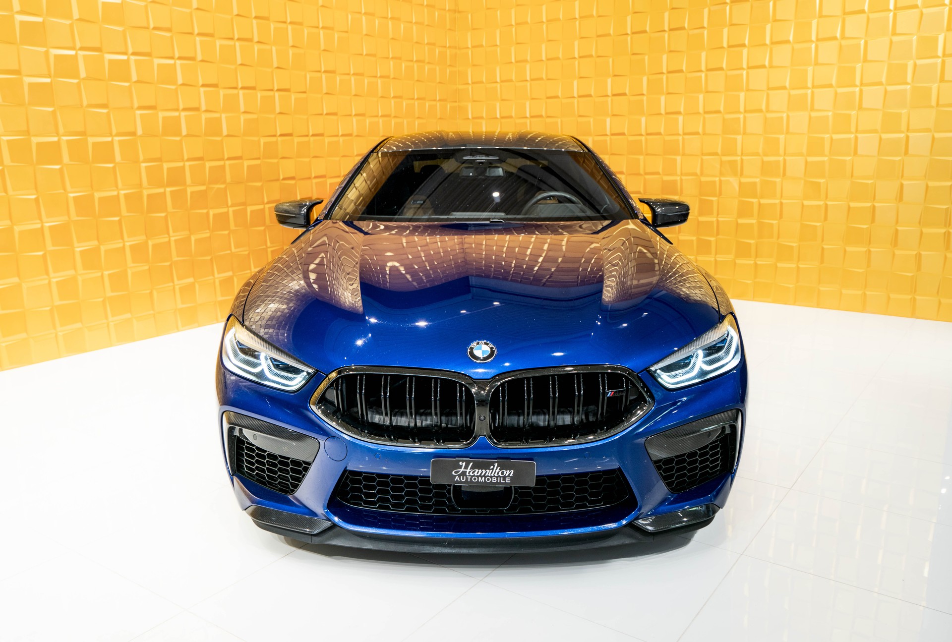 BMW M8 xDrive M Competition Steptronic-showroom-element-1